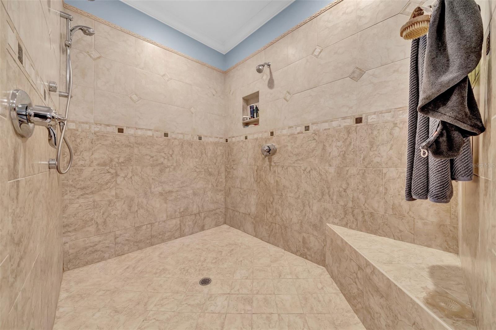 Image 33 of 75 For 244 Valencia Circle