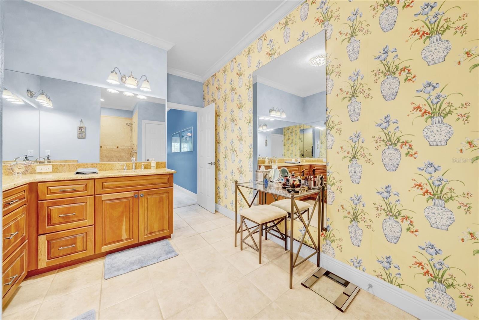 Image 34 of 75 For 244 Valencia Circle