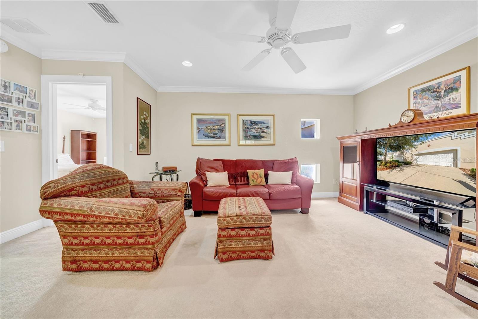 Image 36 of 75 For 244 Valencia Circle