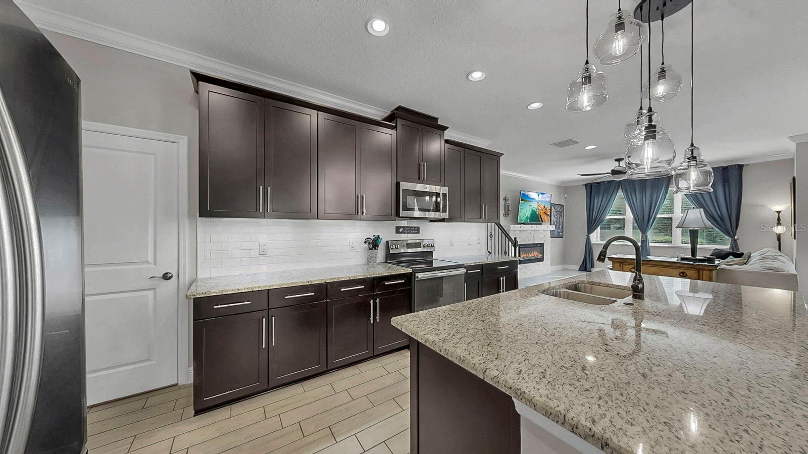 Image 13 of 58 For 1950 Milkweed Trace