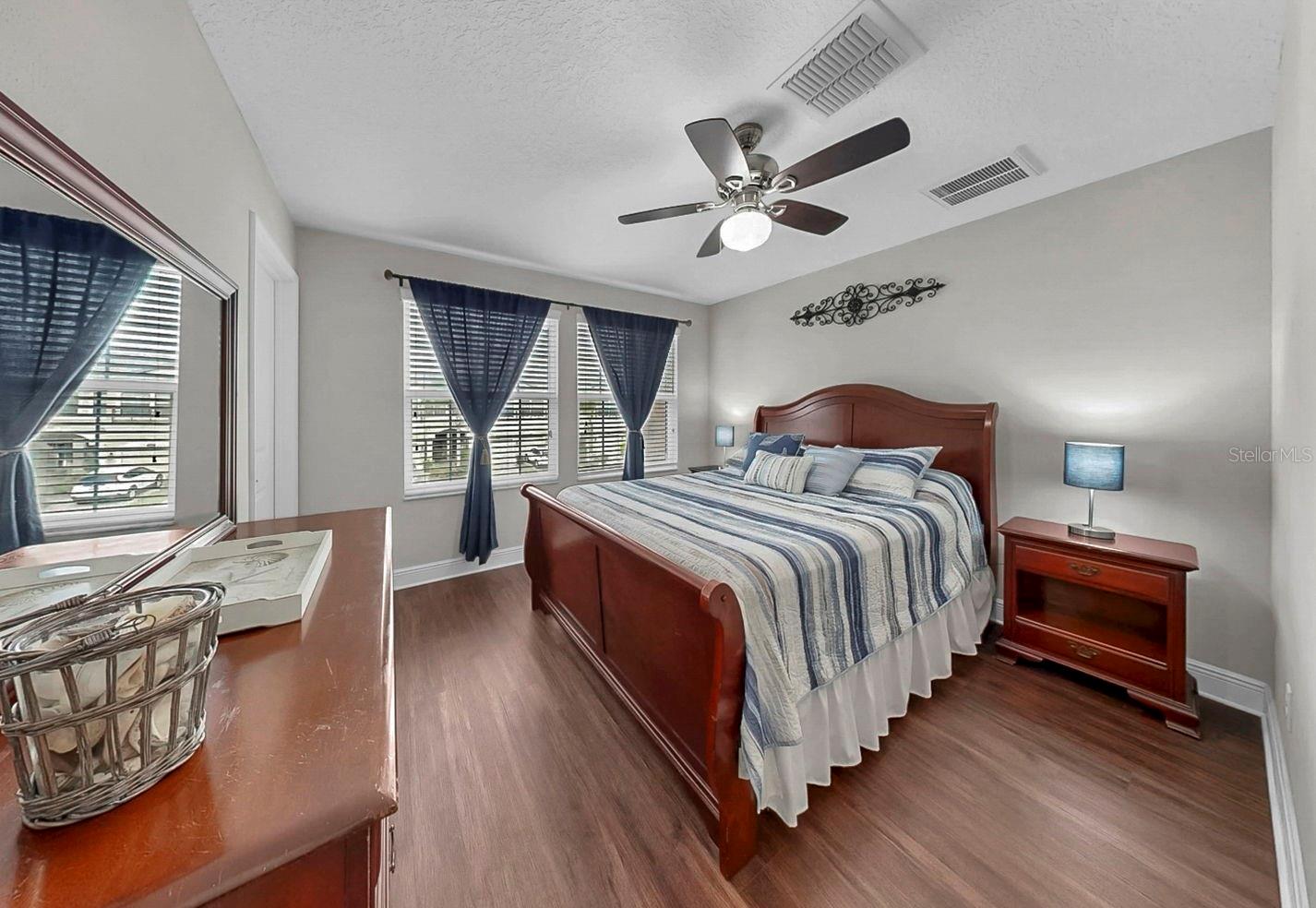 Image 40 of 58 For 1950 Milkweed Trace