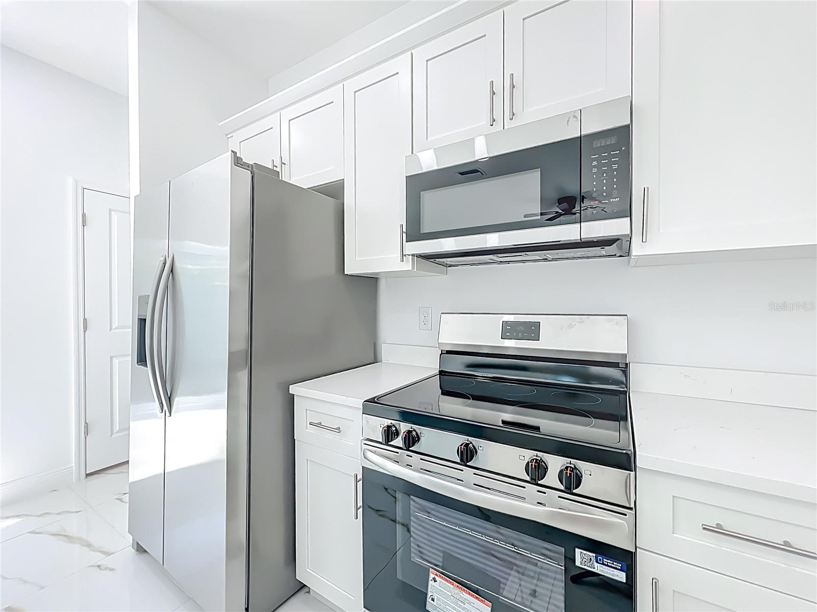 Image 14 of 53 For 8716 Lynn Avenue