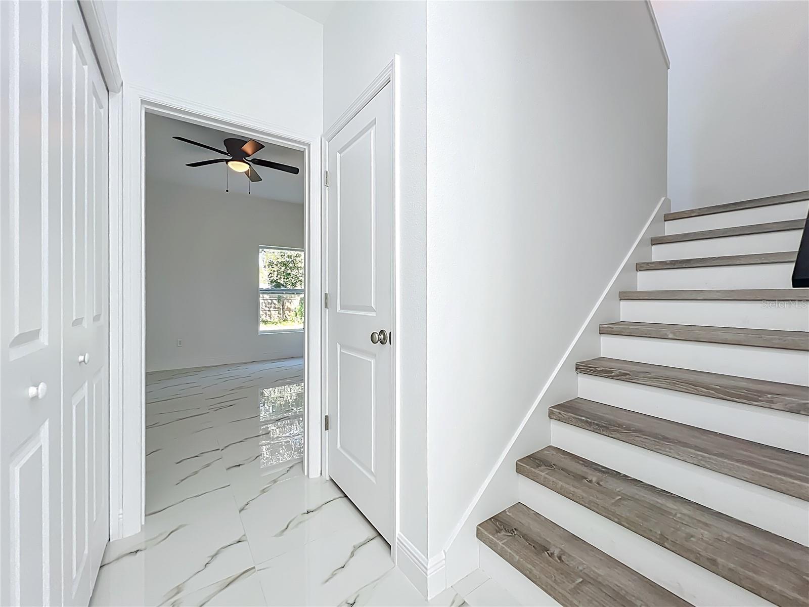 Image 19 of 53 For 8716 Lynn Avenue