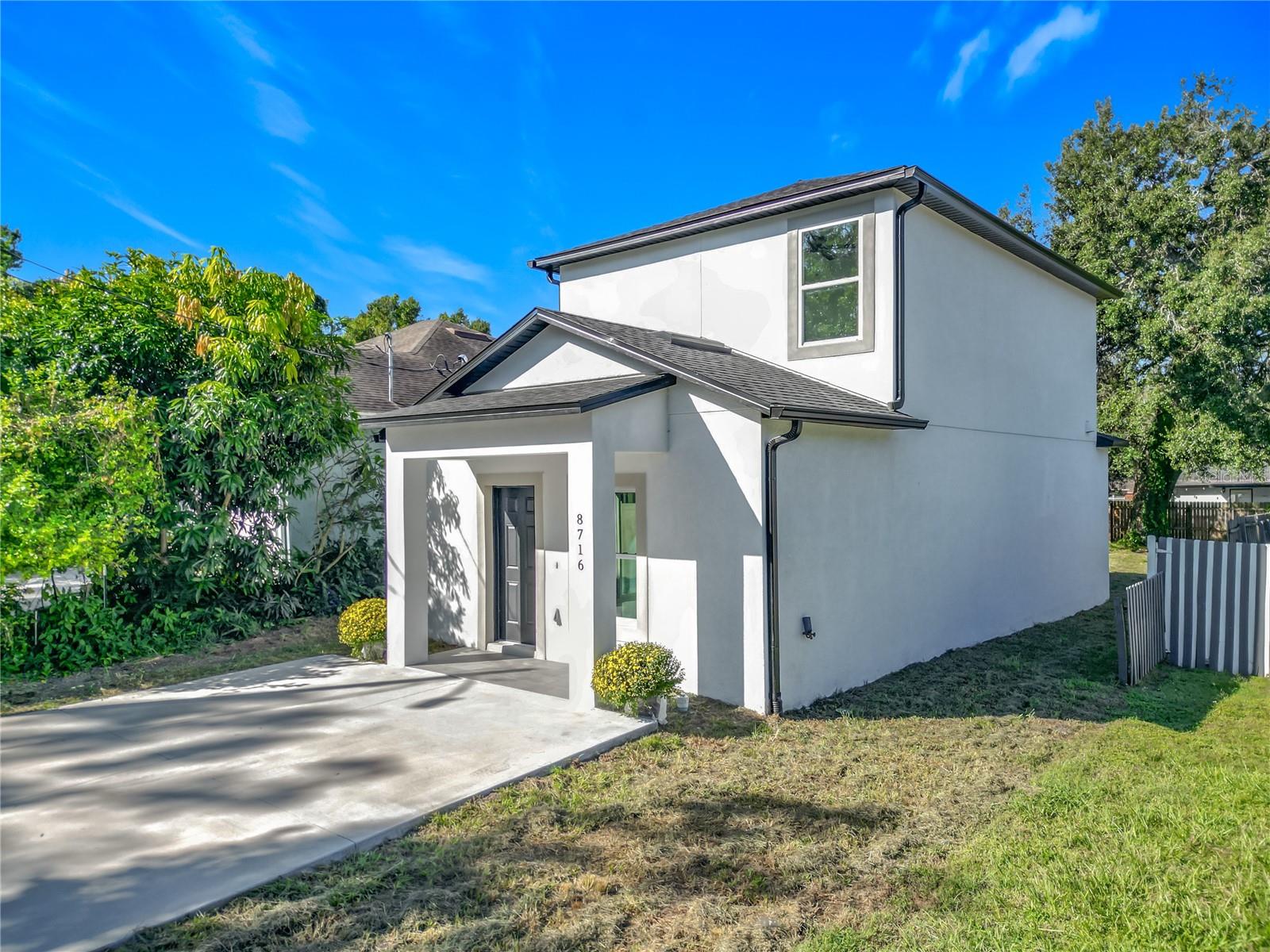 Image 2 of 53 For 8716 Lynn Avenue