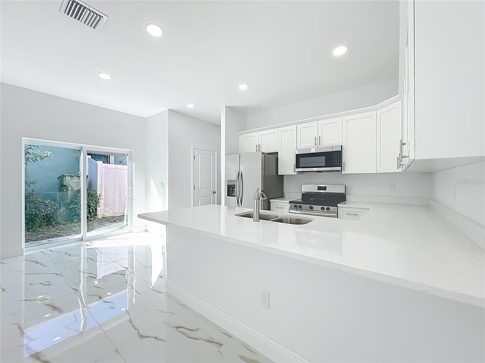 Image 7 of 53 For 8716 Lynn Avenue