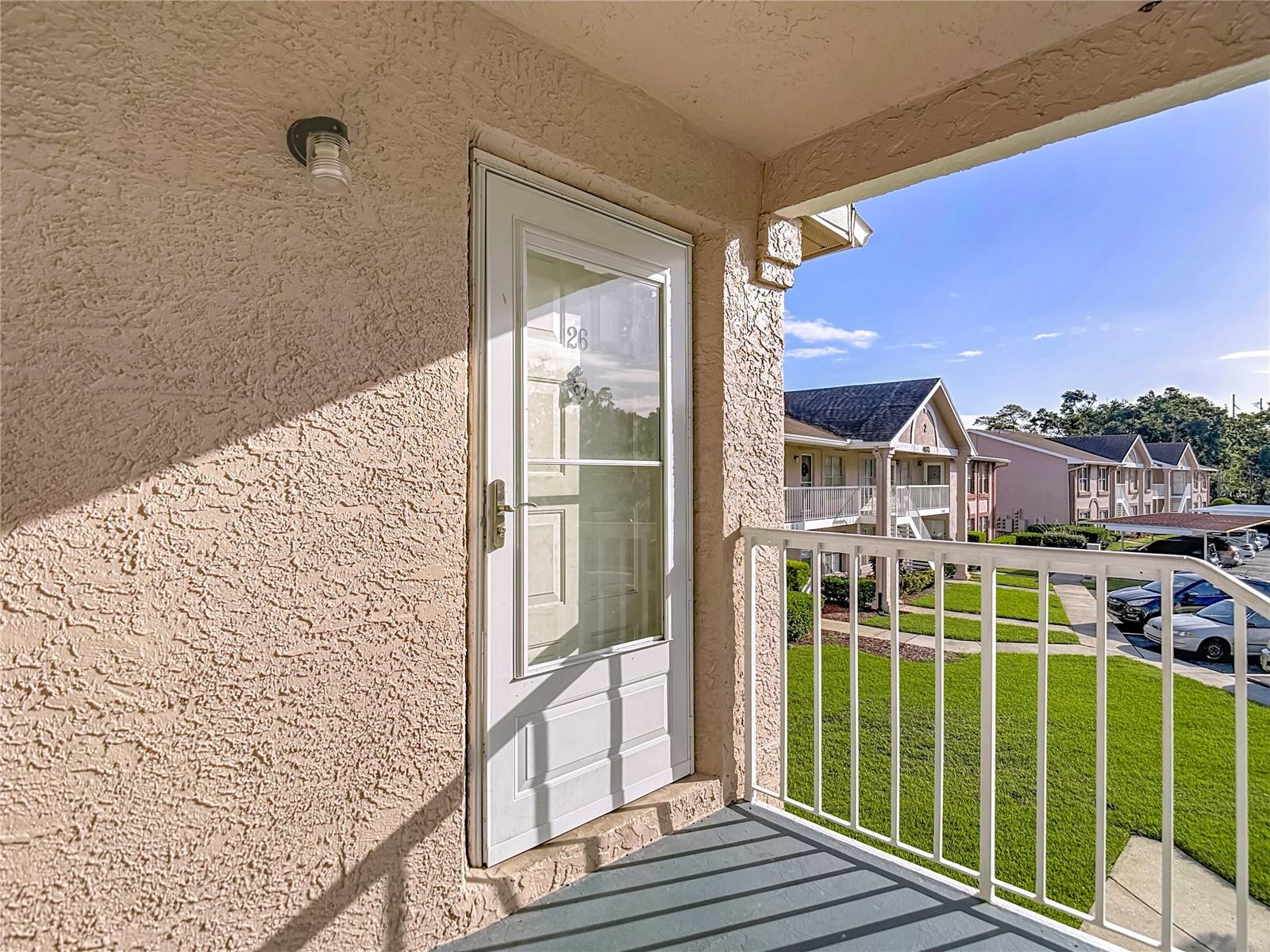 Image 3 of 39 For 4925 Myrtle Oak Drive 26