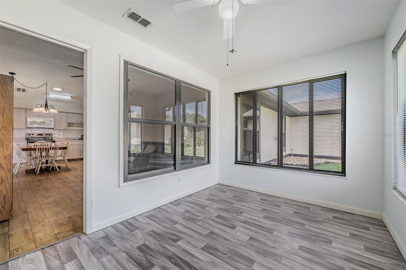 Image 9 of 37 For 37730 Alissa Drive 37730