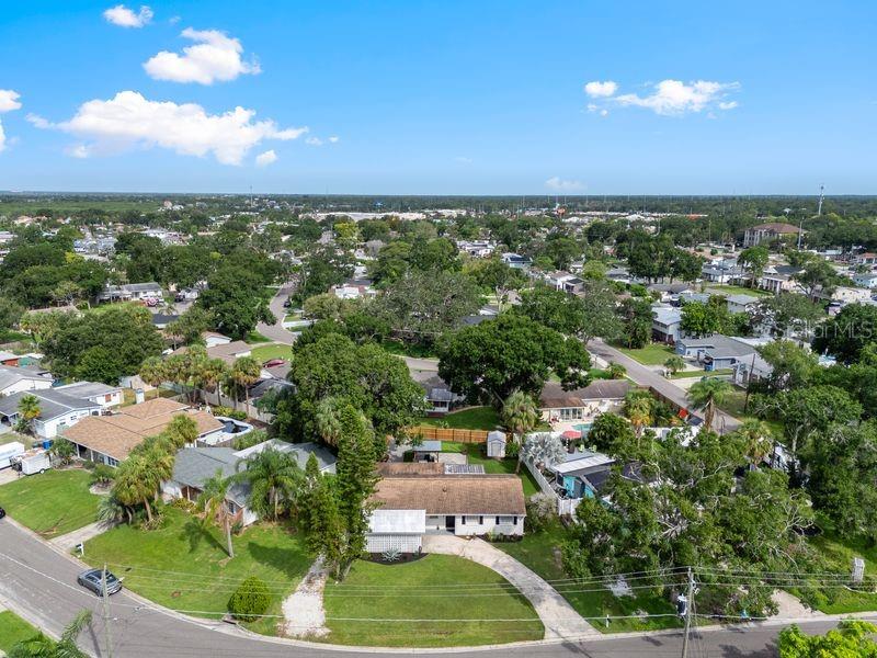 Image 31 of 35 For 8405 Stillbrook Avenue