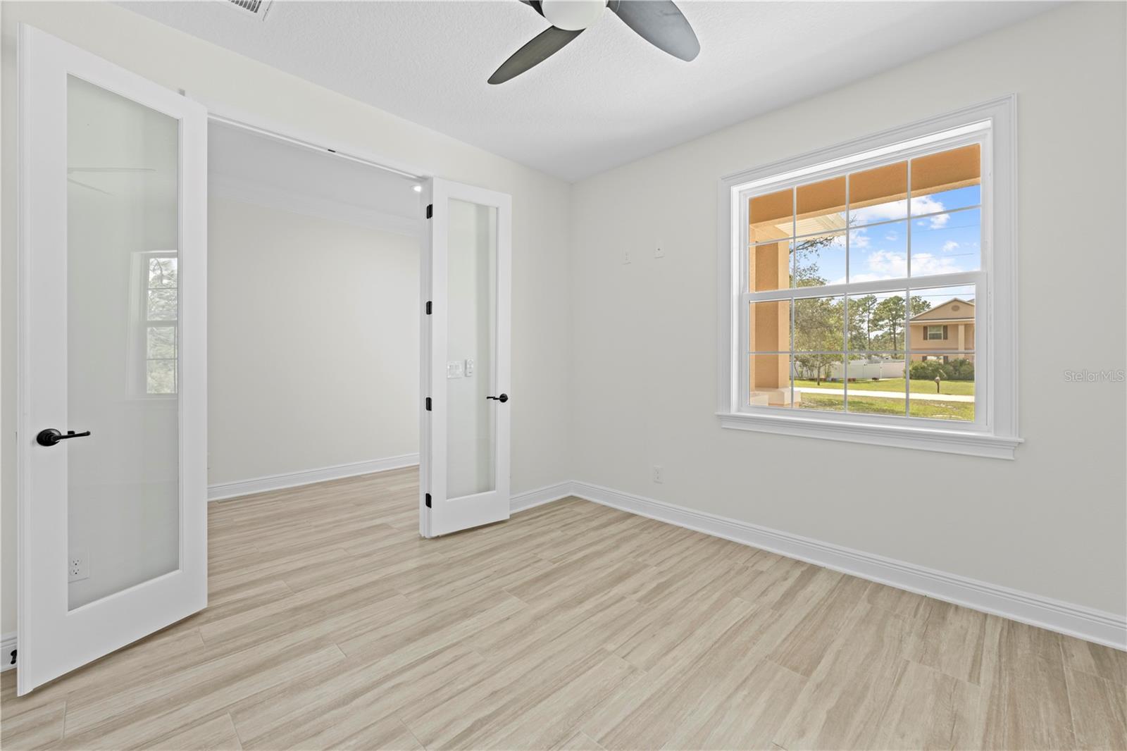 Listing photo id 20 for 18130 Parrot Road