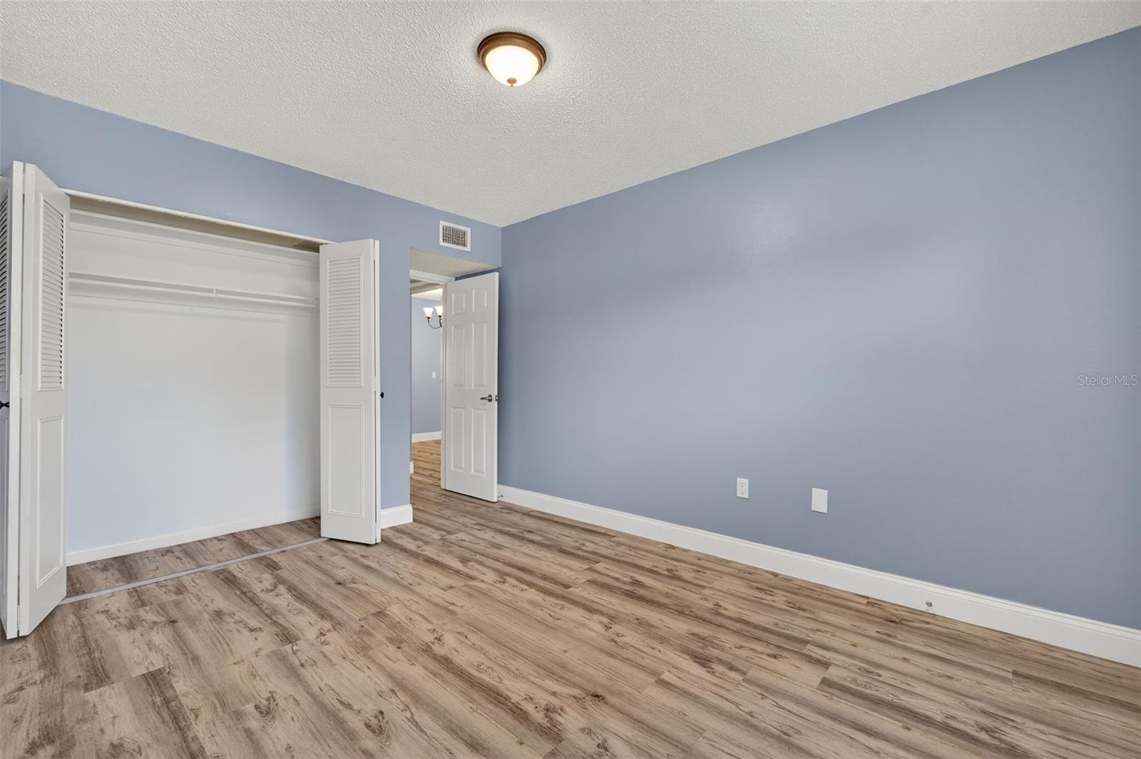 Image 22 of 48 For 5728 14th Avenue N 202b