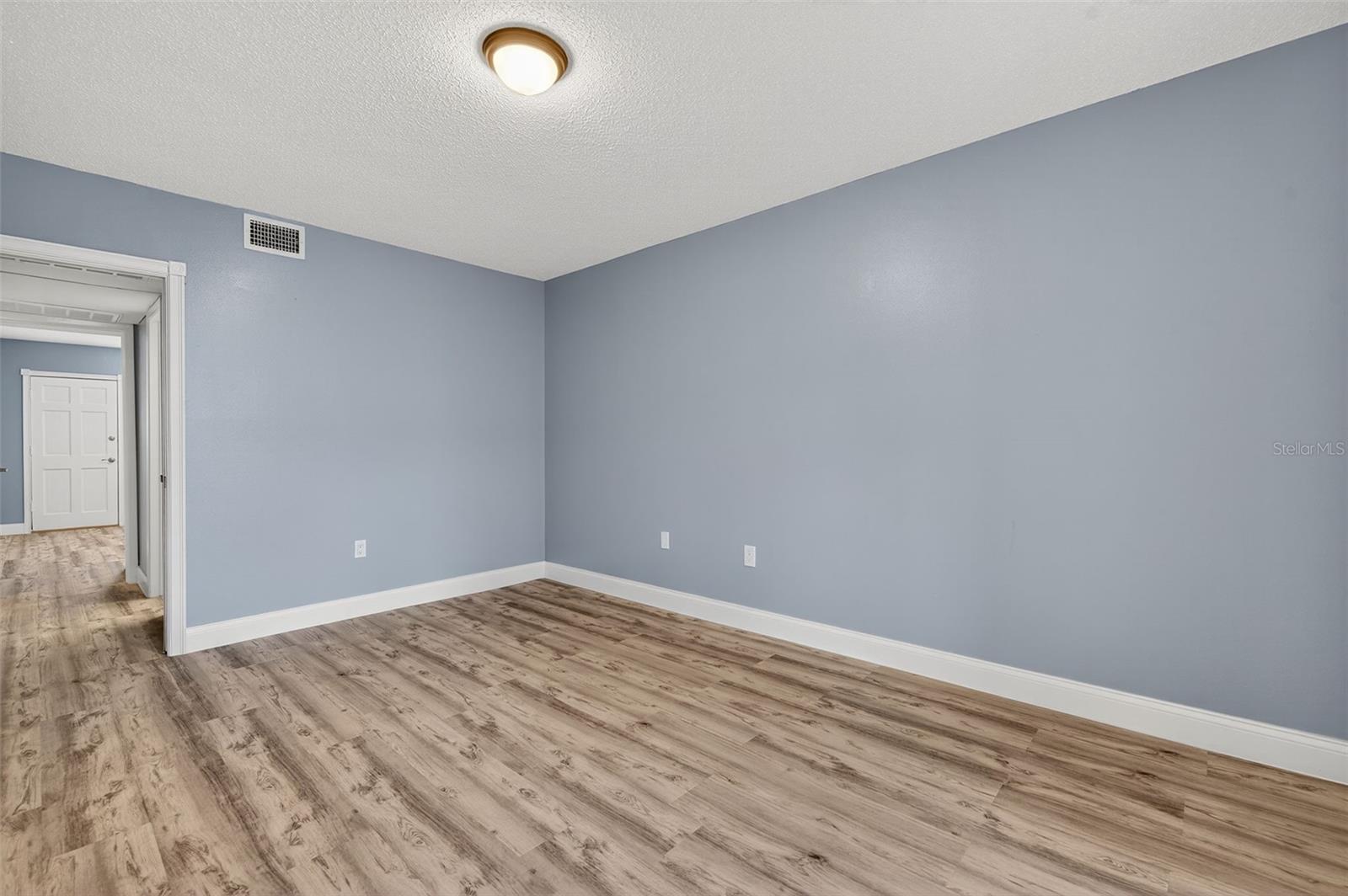 Image 28 of 48 For 5728 14th Avenue N 202b