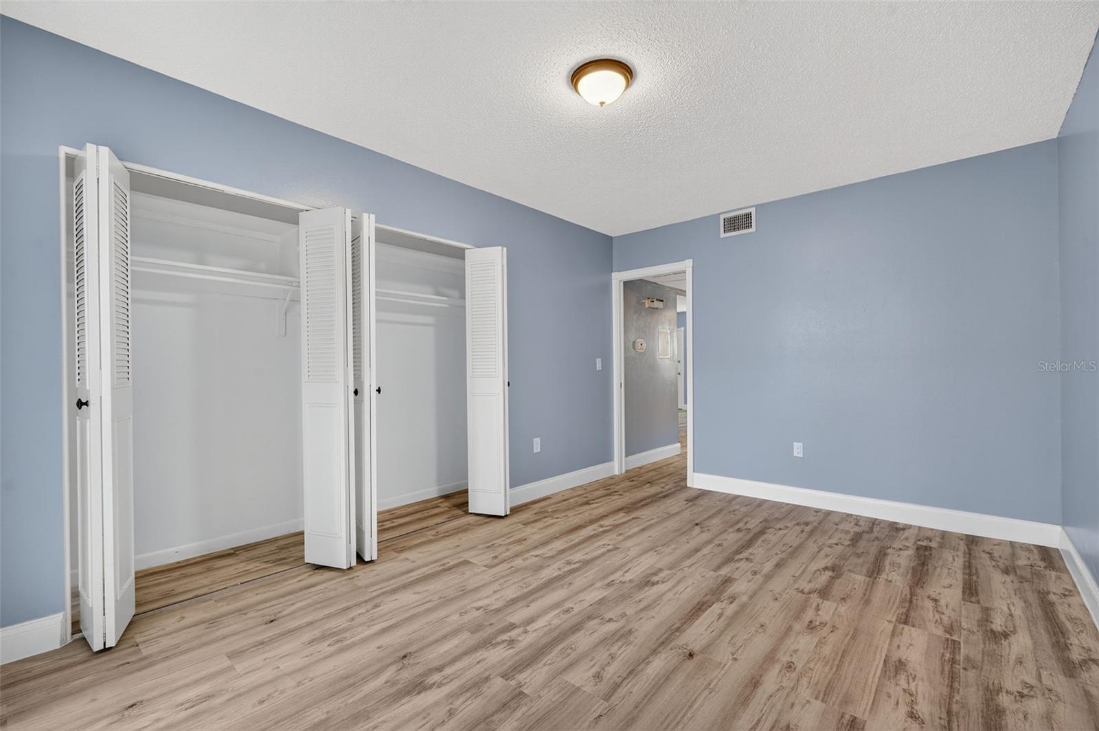 Image 29 of 48 For 5728 14th Avenue N 202b