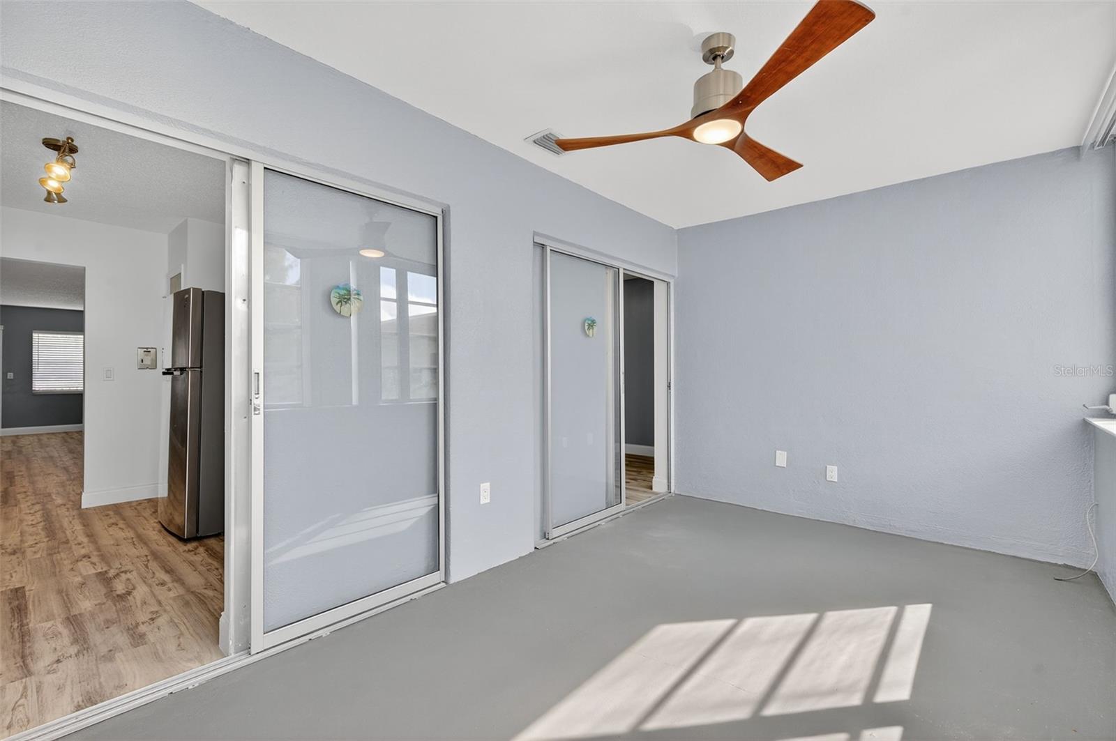 Image 35 of 48 For 5728 14th Avenue N 202b