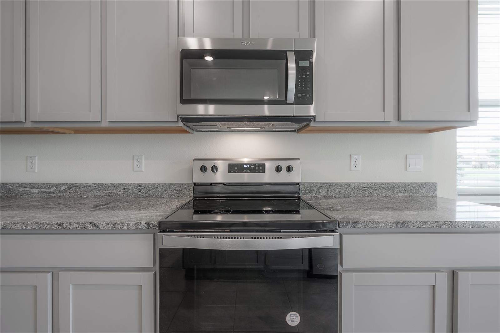 Image 12 of 52 For 16701 Maude Drive