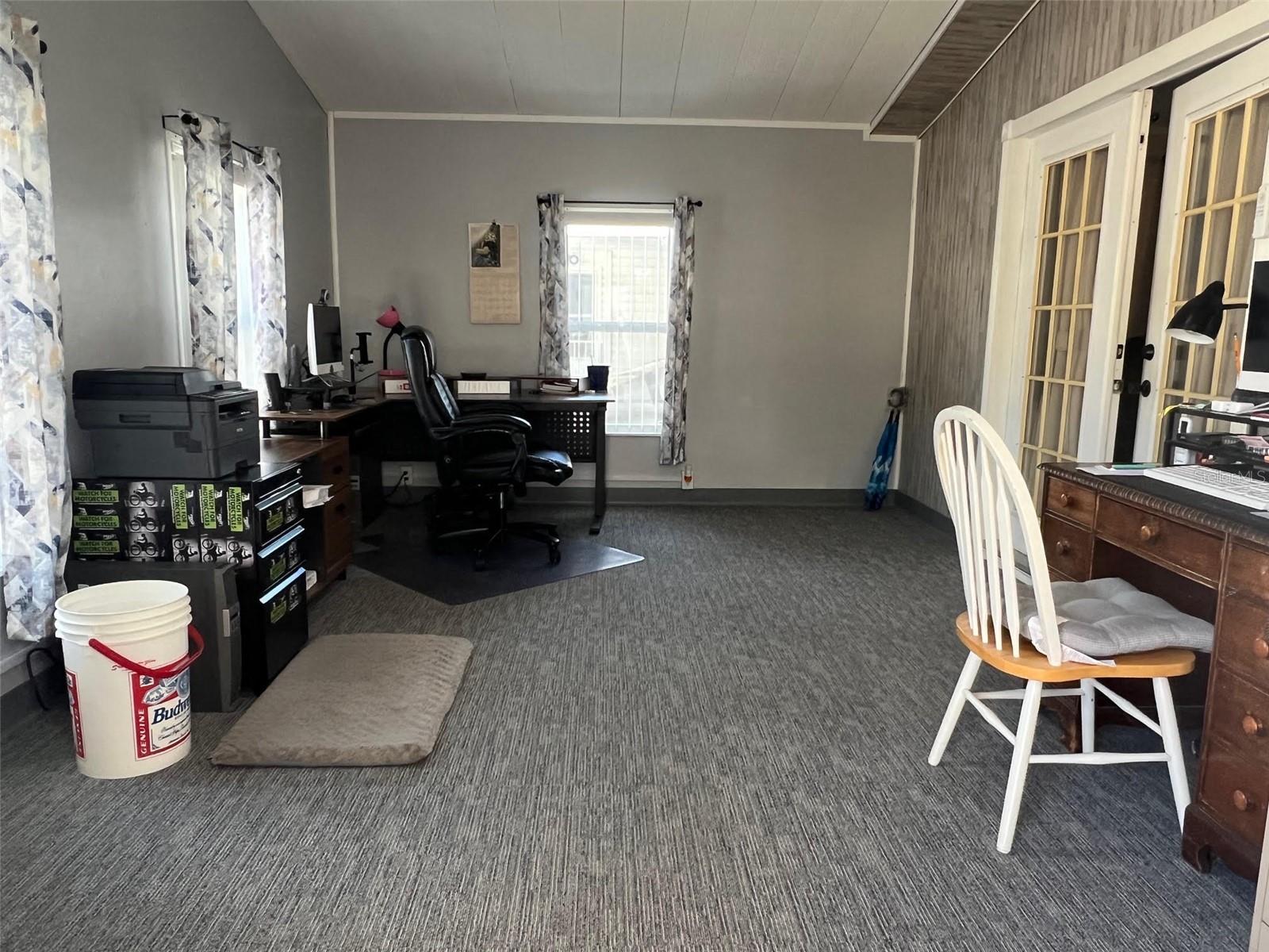 Image 15 of 35 For 1001 Starkey Road 731