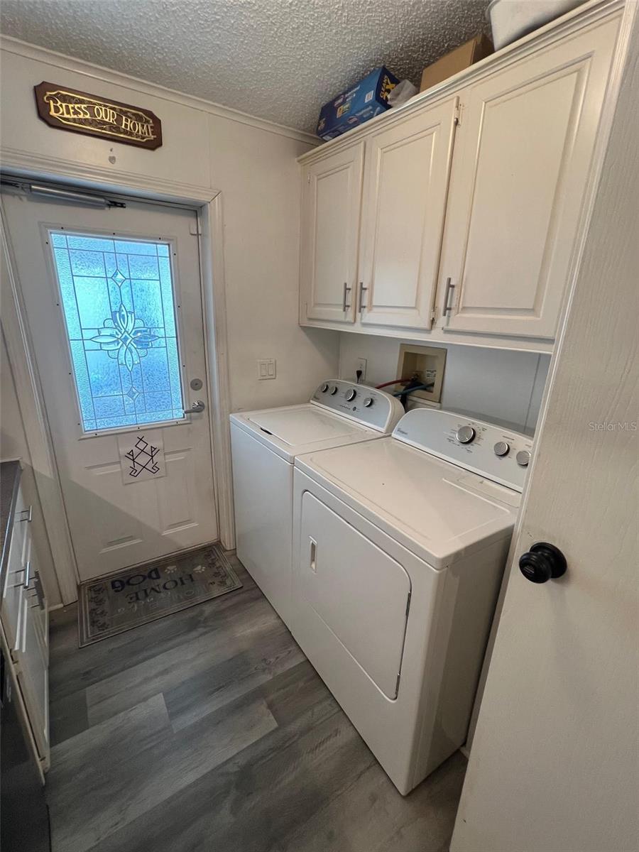 Image 19 of 35 For 1001 Starkey Road 731