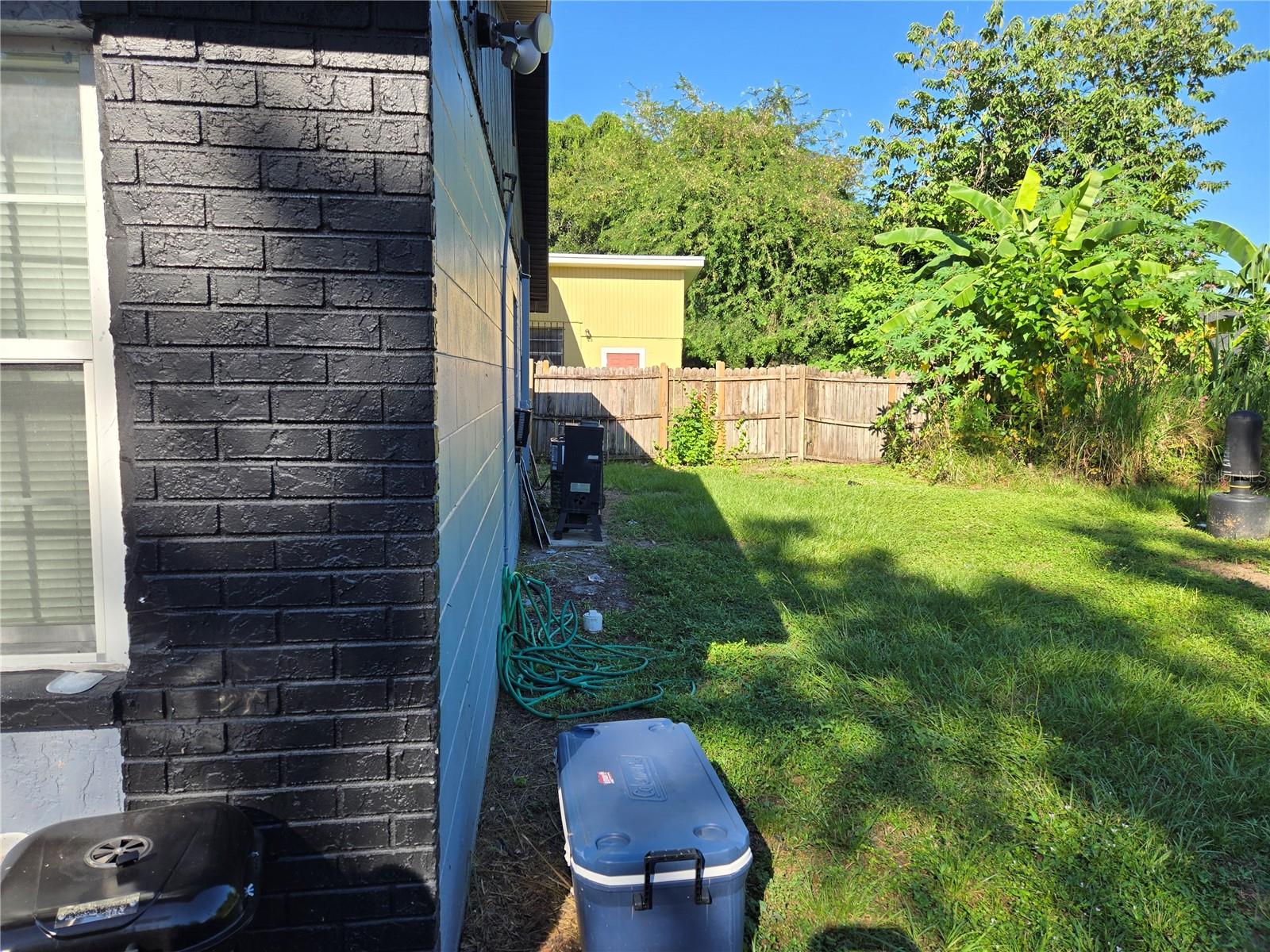 Image 4 of 22 For 2914 25th Avenue