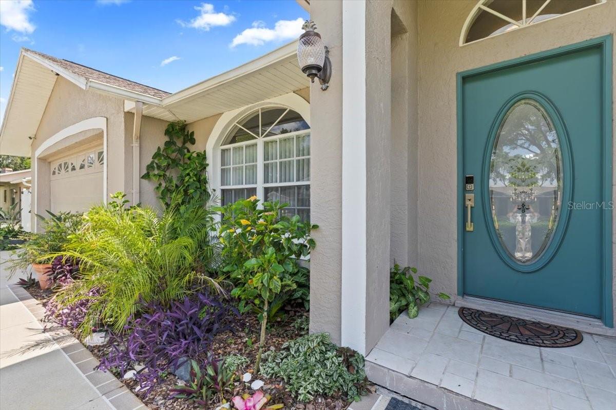 Image 5 of 47 For 22852 Fern Court