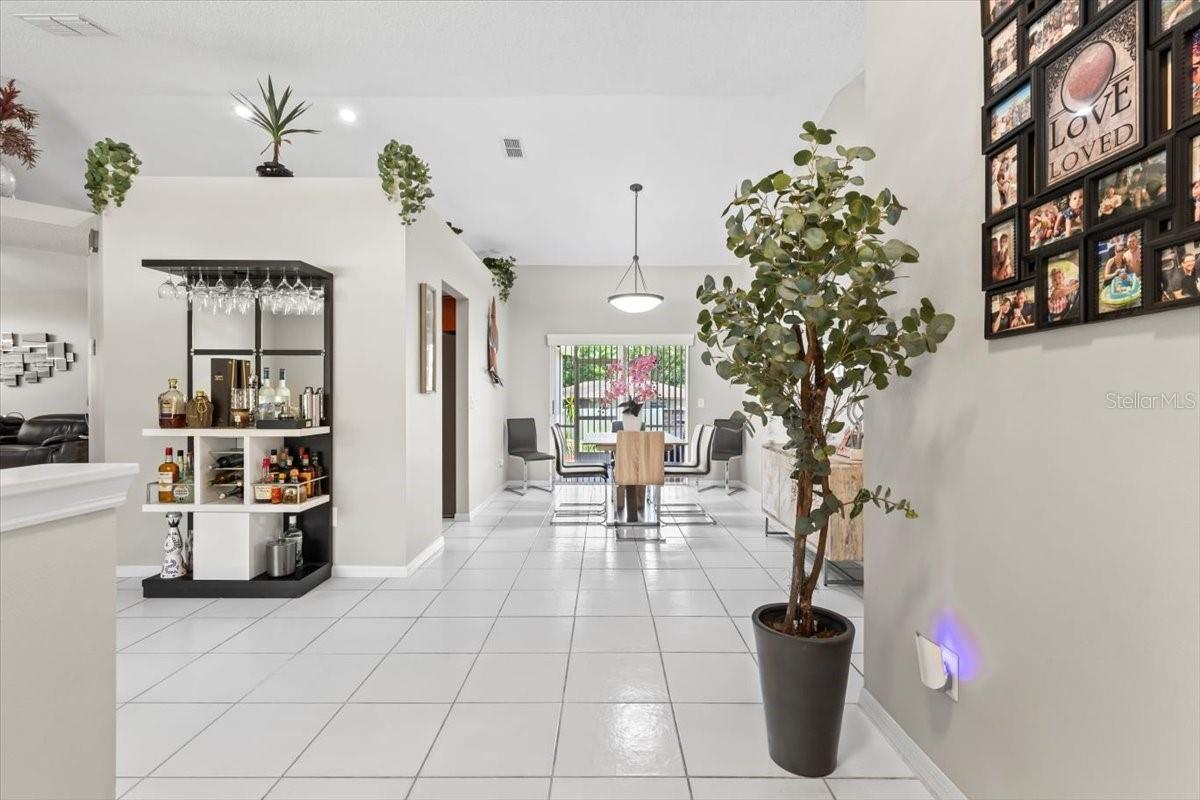 Image 6 of 47 For 22852 Fern Court