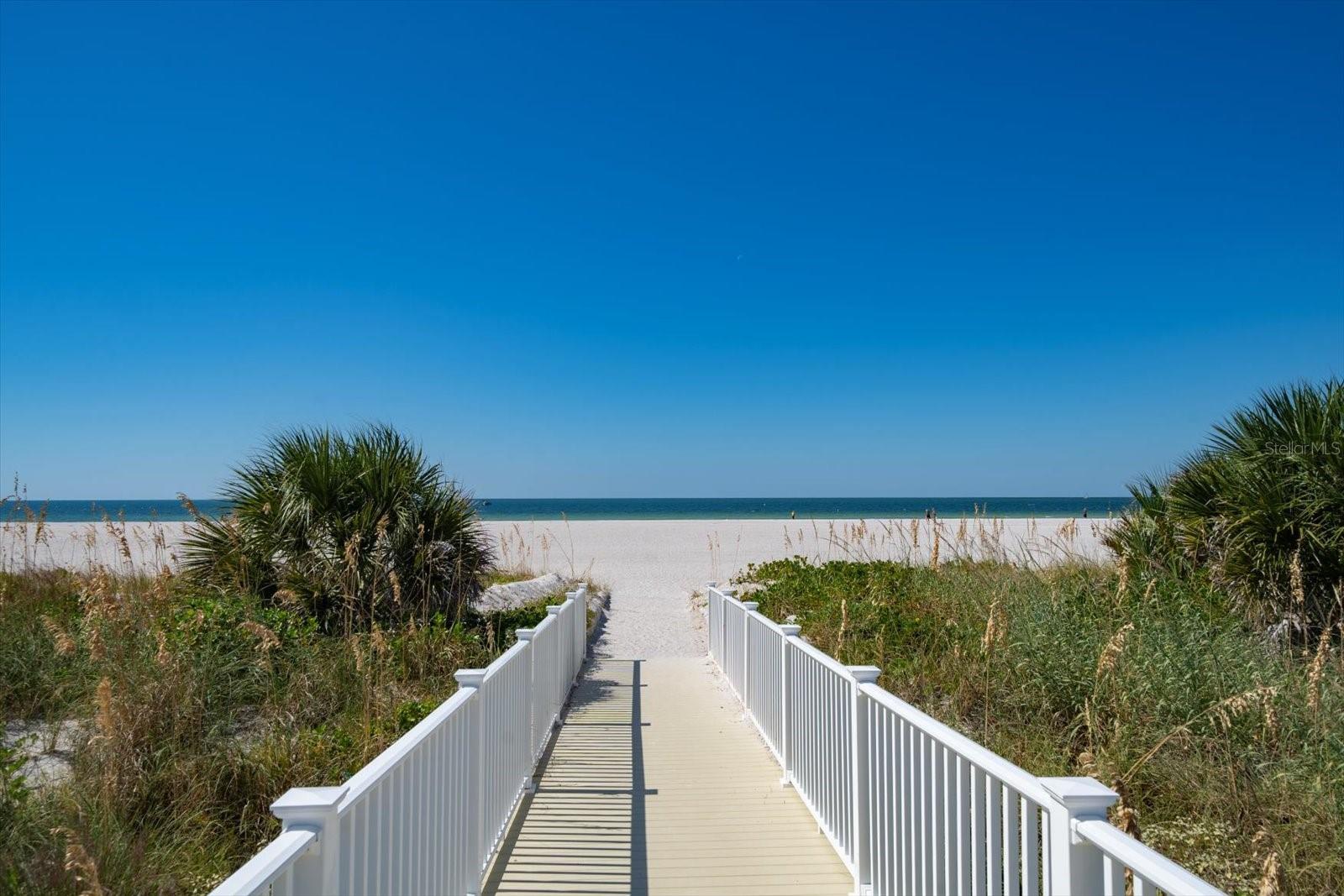 Image 58 of 76 For 1200 Gulf Boulevard 1603