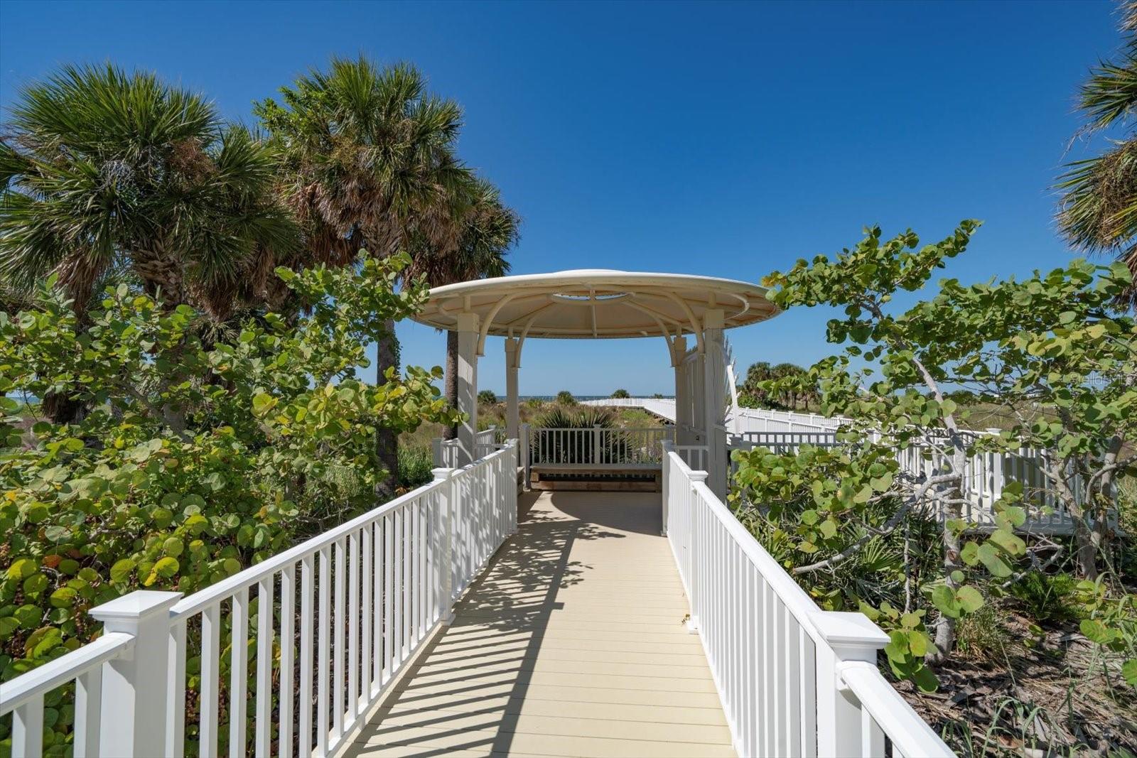 Image 60 of 76 For 1200 Gulf Boulevard 1603