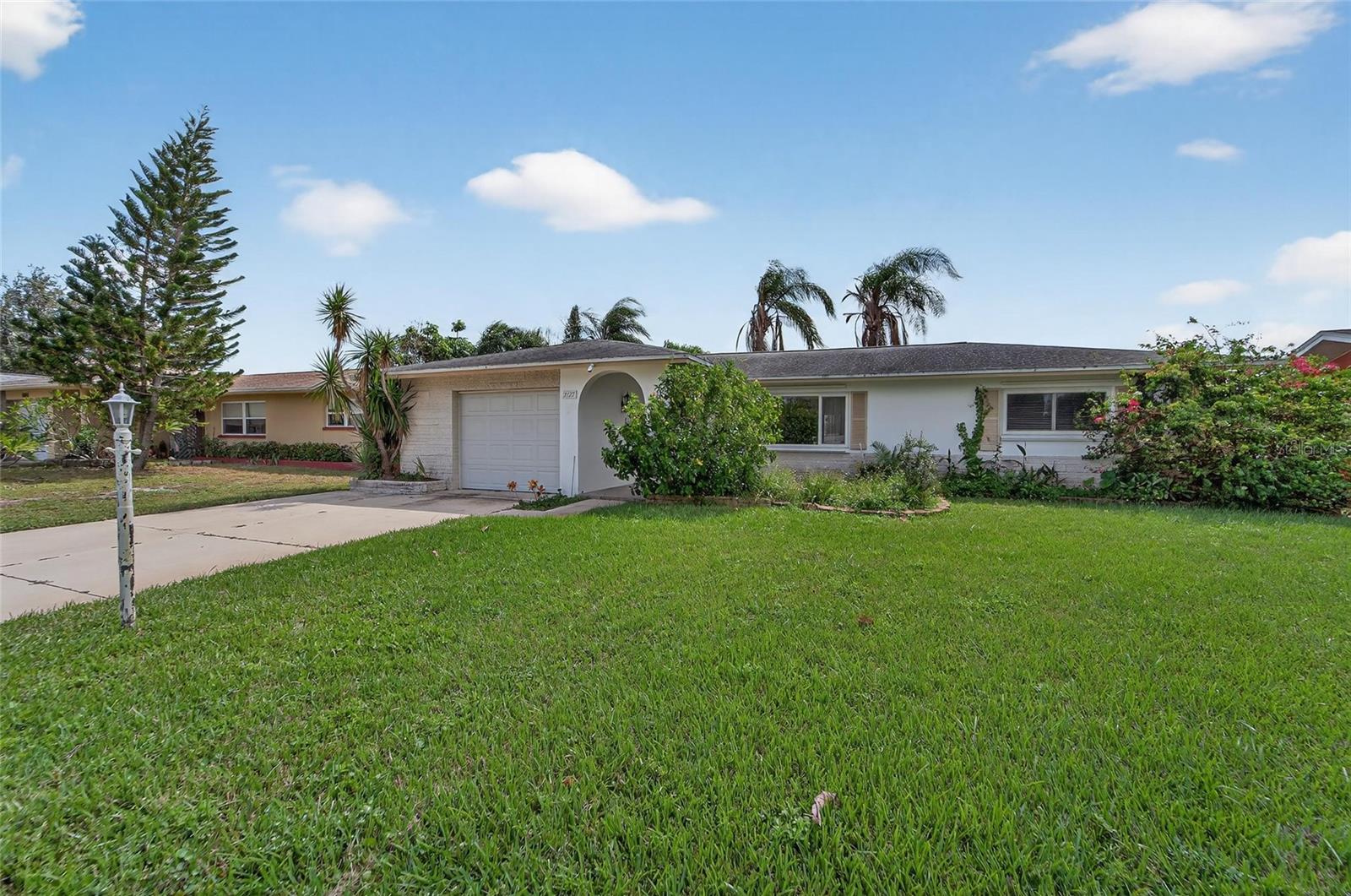 Details for 2127 Scotland Drive, CLEARWATER, FL 33763