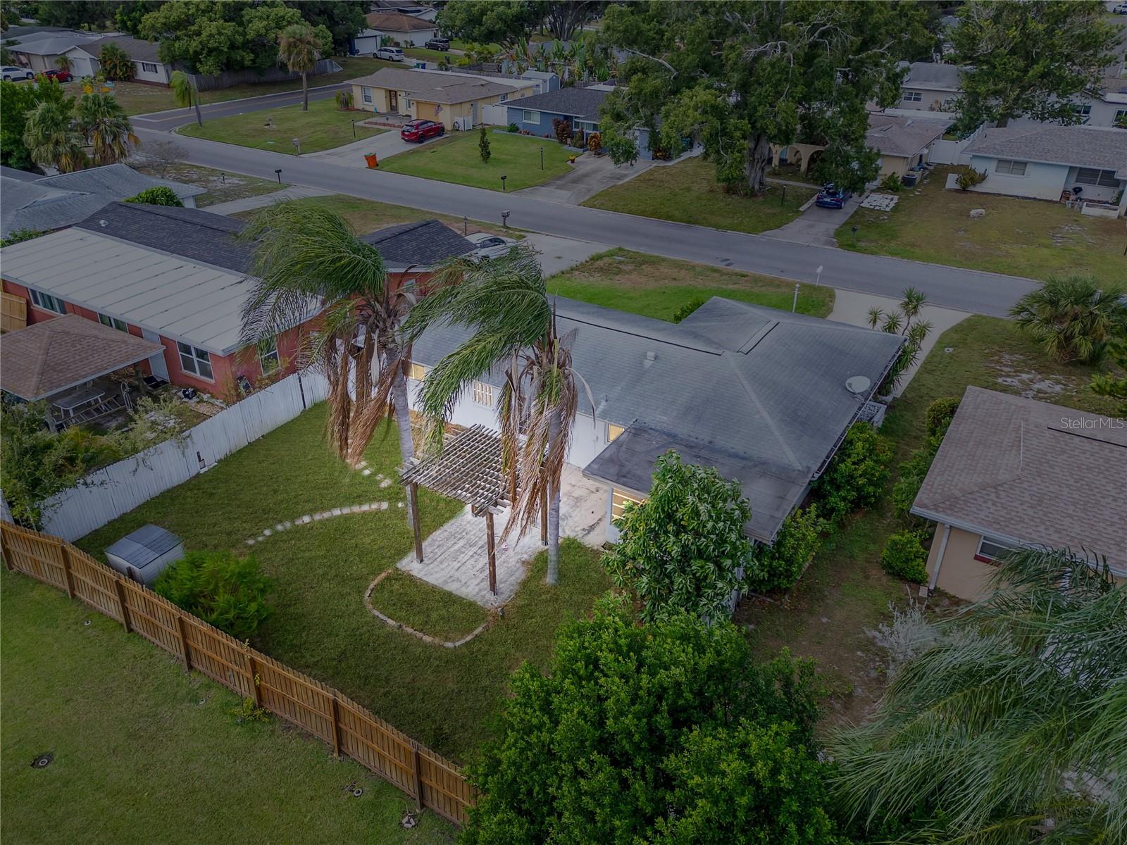 Image 33 of 46 For 2127 Scotland Drive