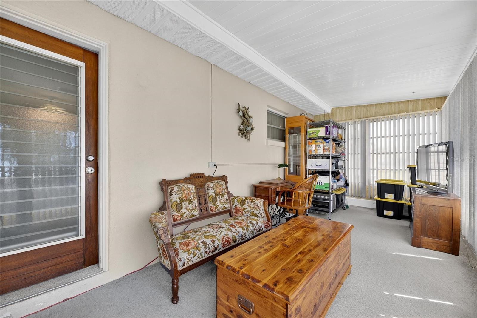 Image 21 of 49 For 349 69th Street N