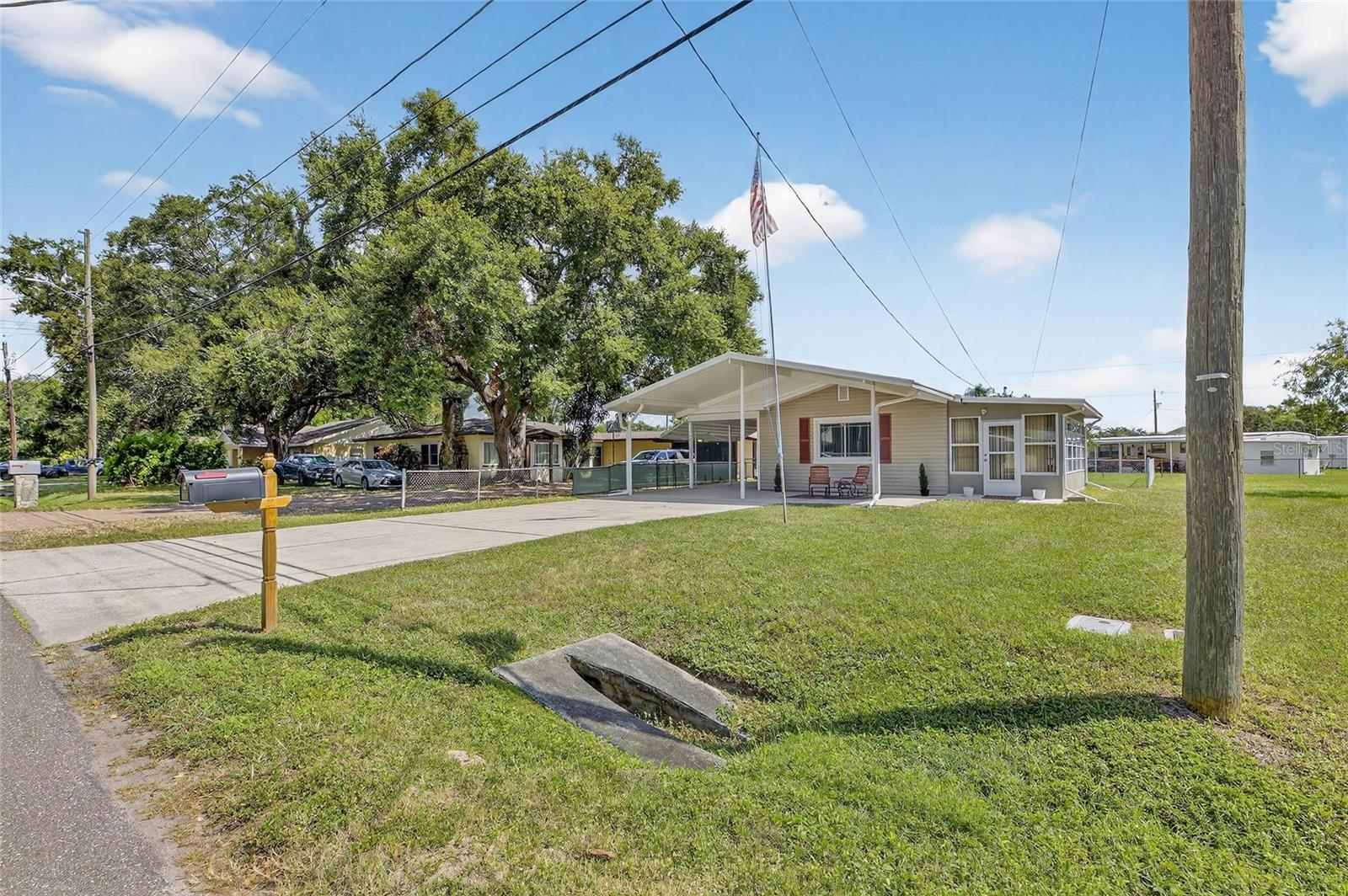 Image 4 of 49 For 349 69th Street N