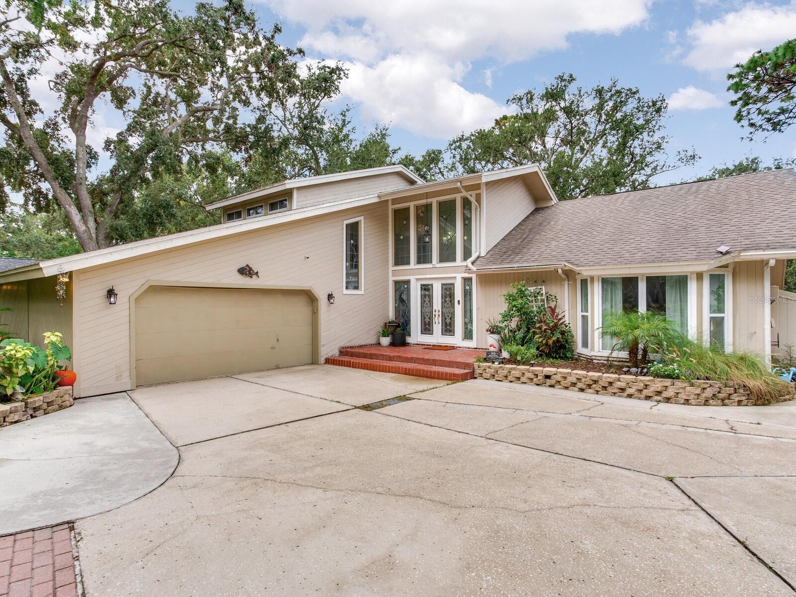 Details for 70 Bay Woods Drive, SAFETY HARBOR, FL 34695