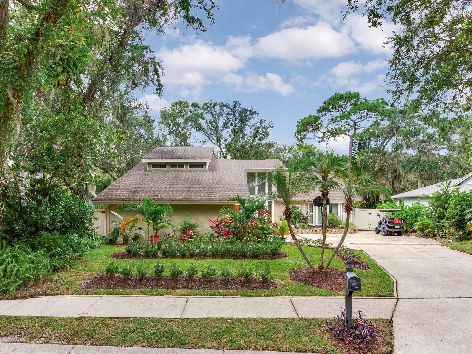 Image 2 of 49 For 70 Bay Woods Drive