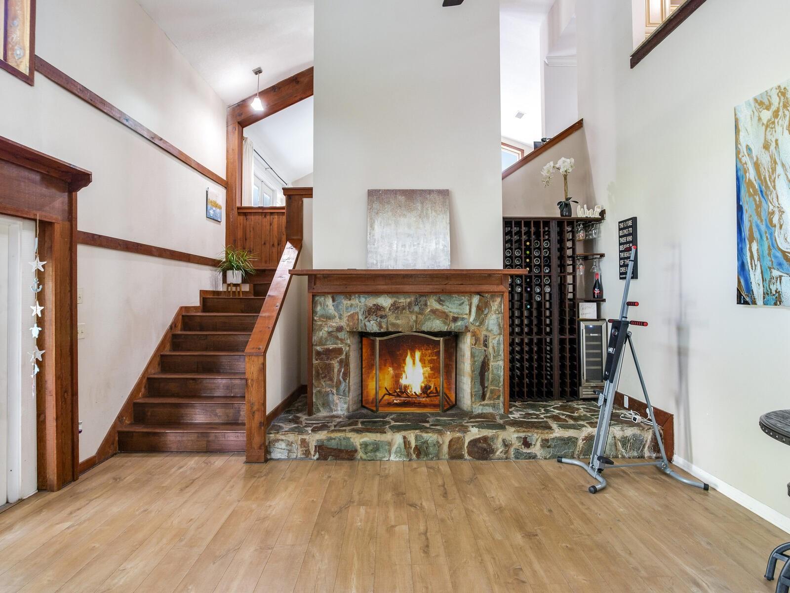 Image 20 of 49 For 70 Bay Woods Drive