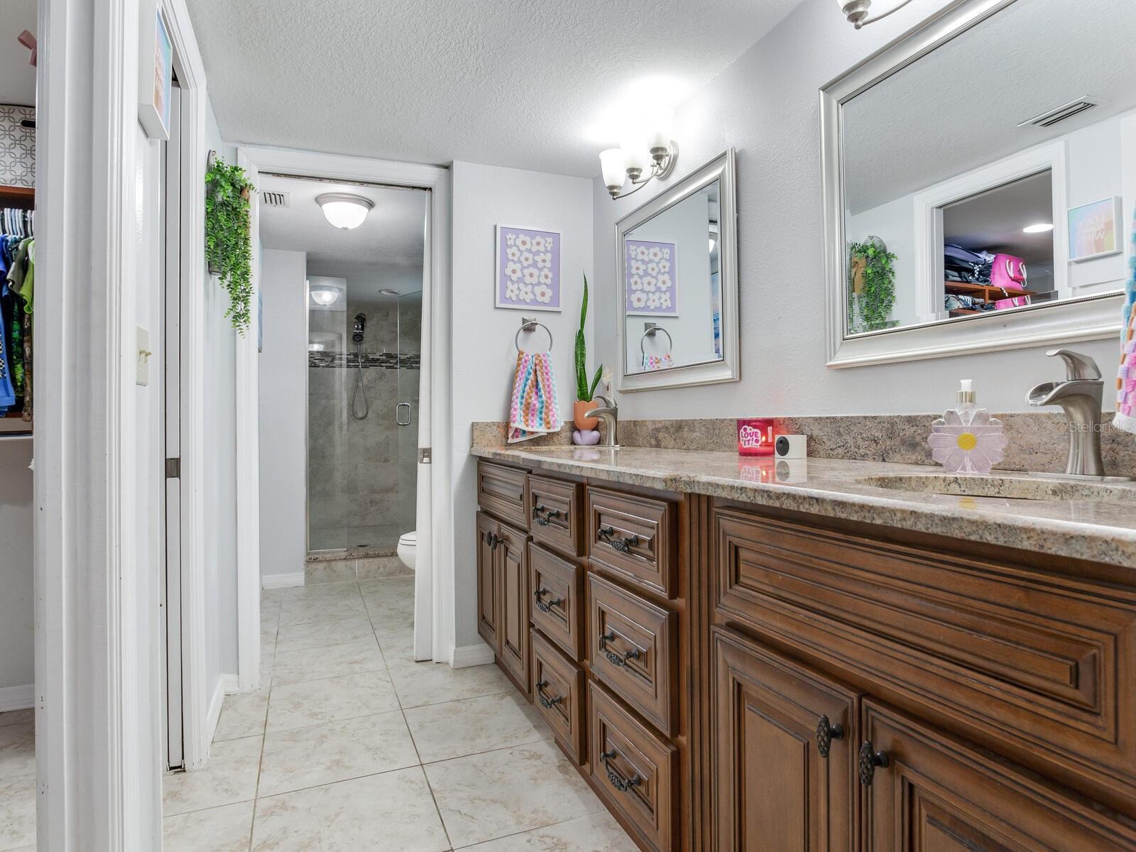 Image 32 of 49 For 70 Bay Woods Drive