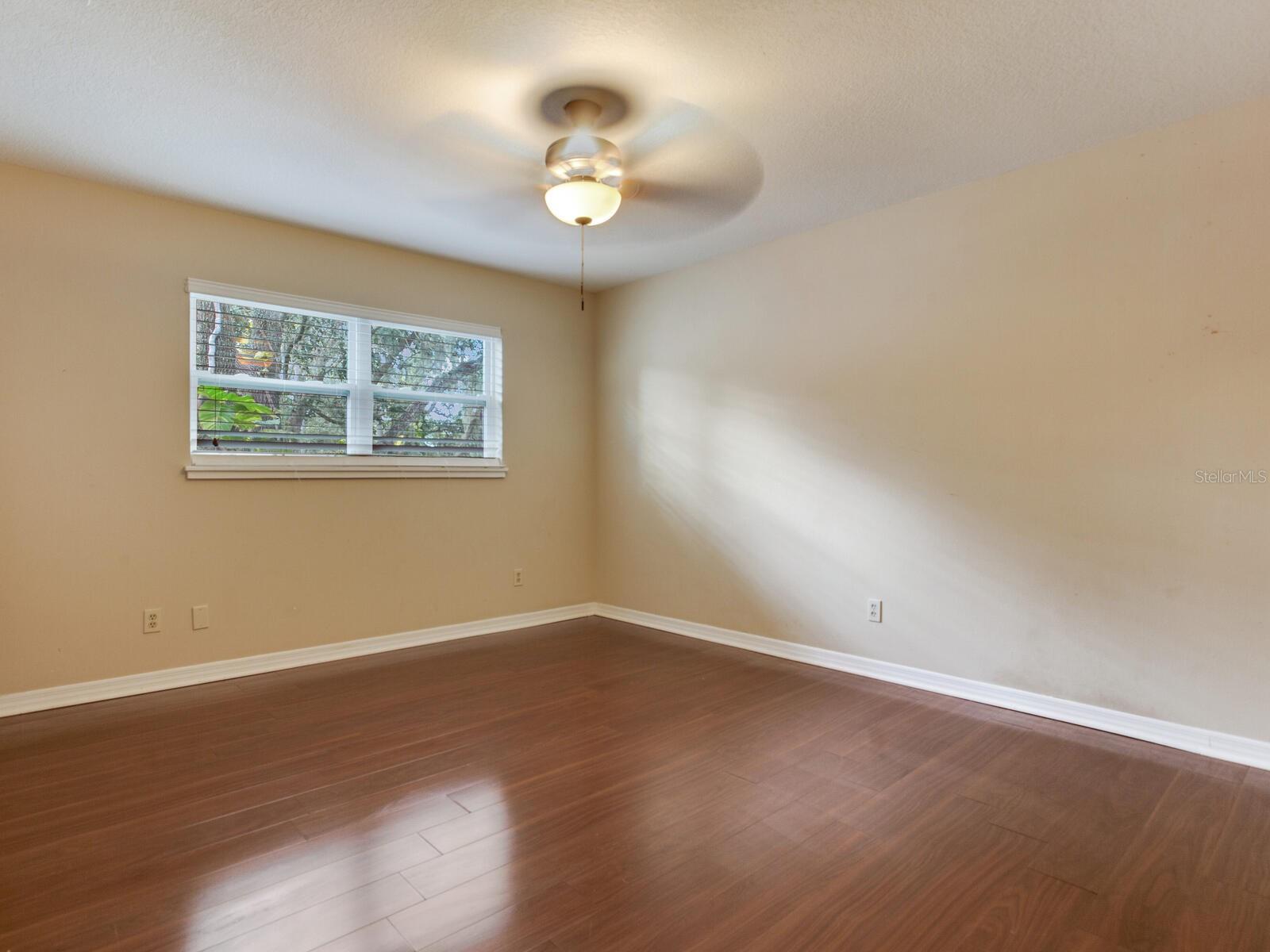 Image 43 of 49 For 70 Bay Woods Drive