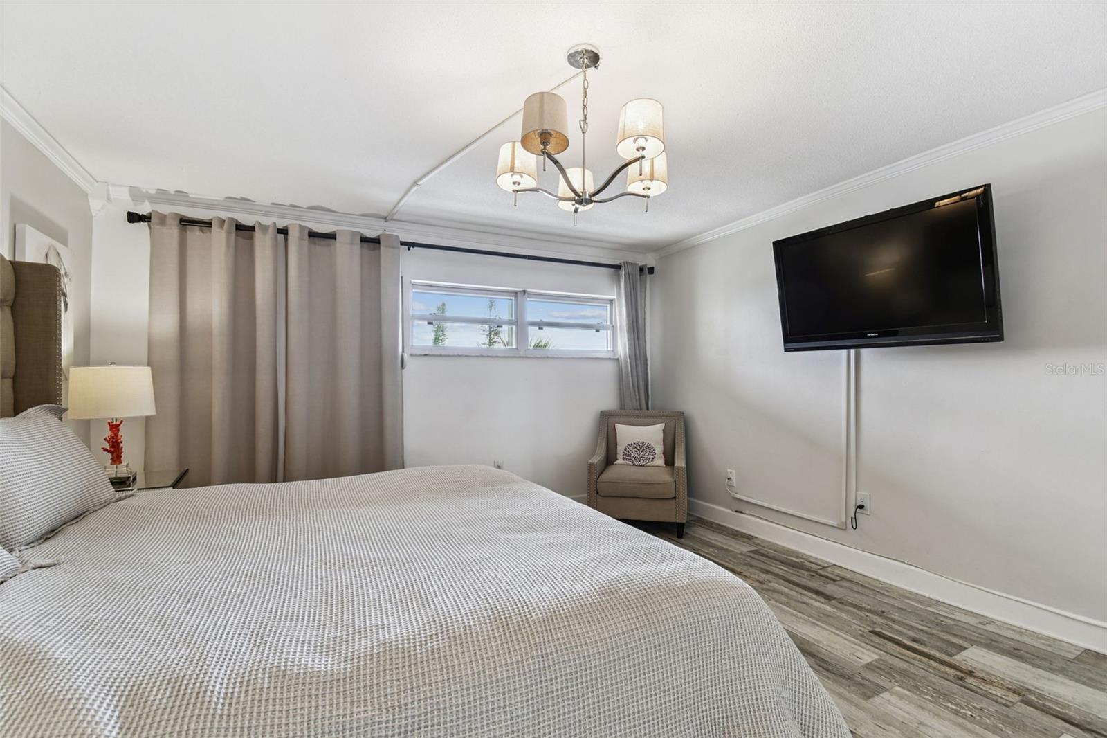 Image 29 of 76 For 5000 Gulf Boulevard 303