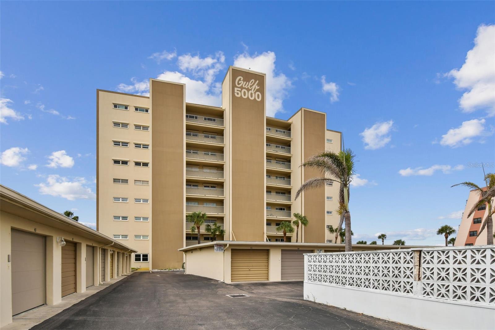 Image 3 of 76 For 5000 Gulf Boulevard 303