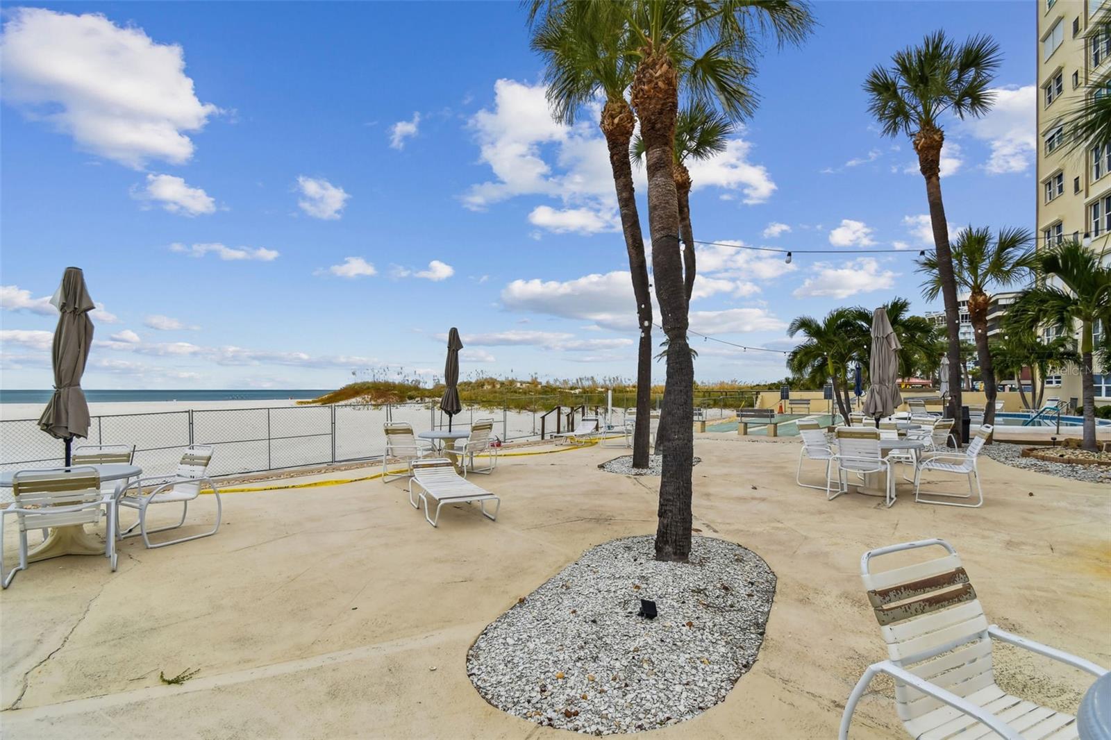 Image 51 of 76 For 5000 Gulf Boulevard 303