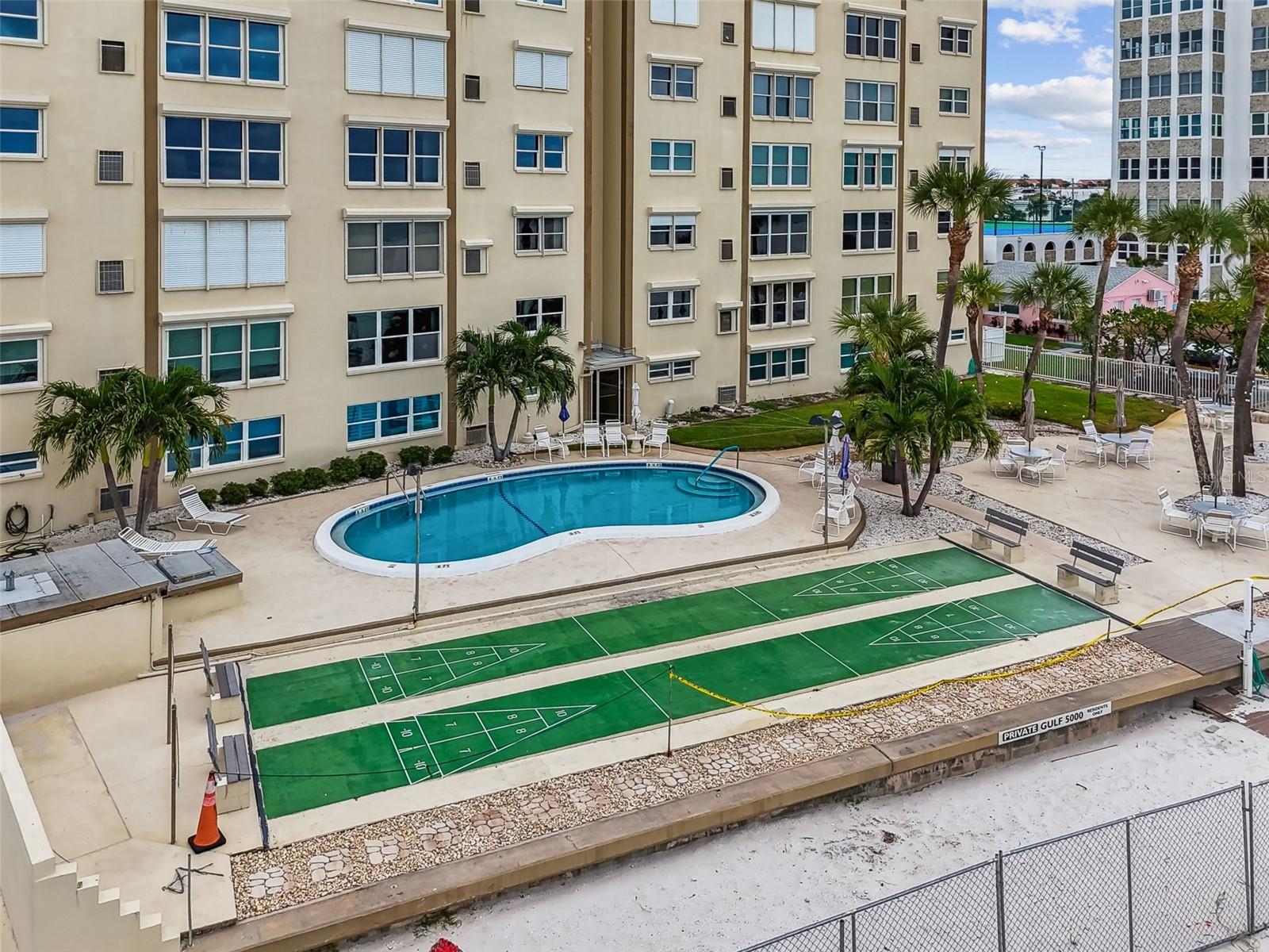 Image 62 of 76 For 5000 Gulf Boulevard 303