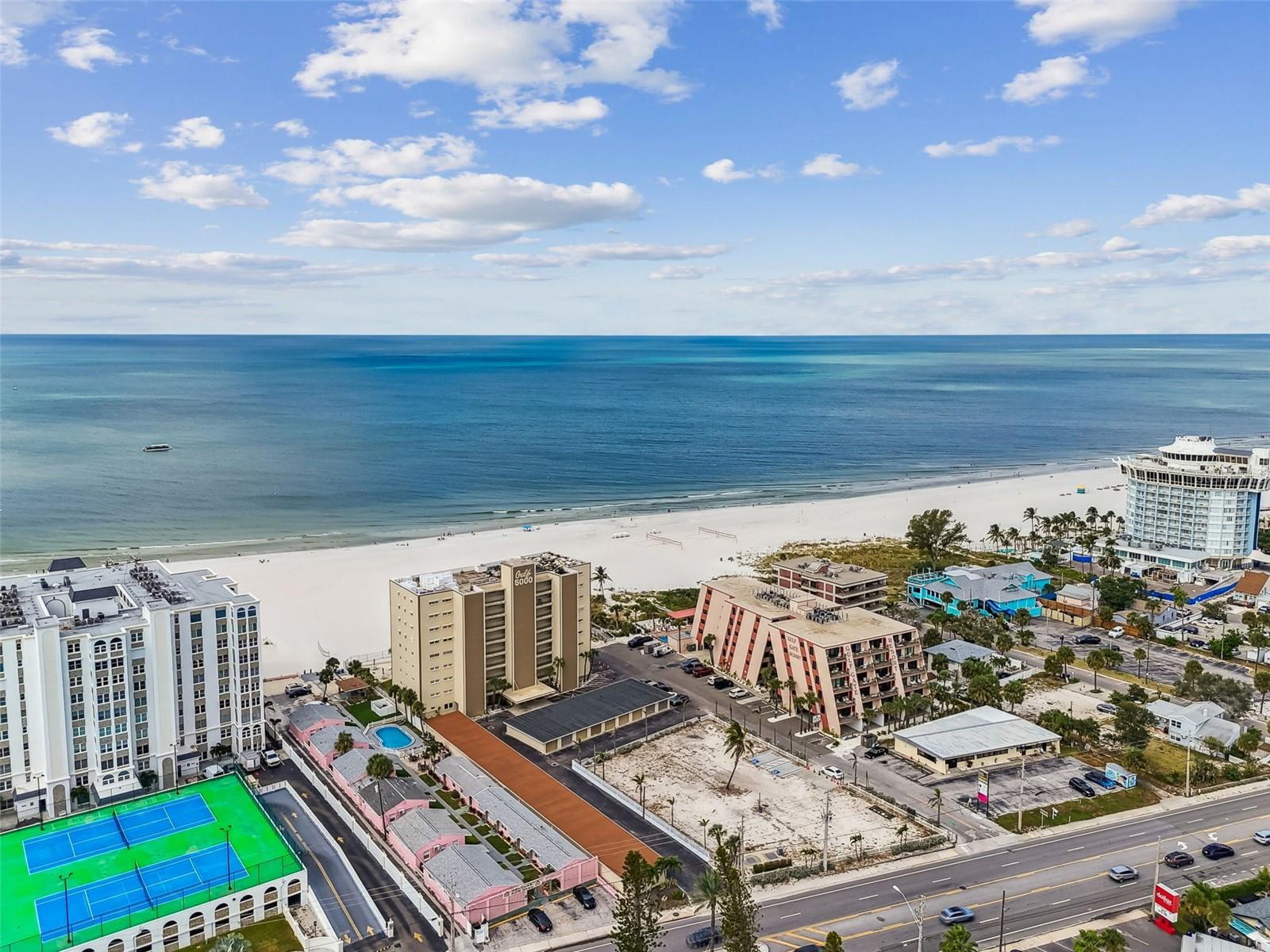 Image 69 of 76 For 5000 Gulf Boulevard 303
