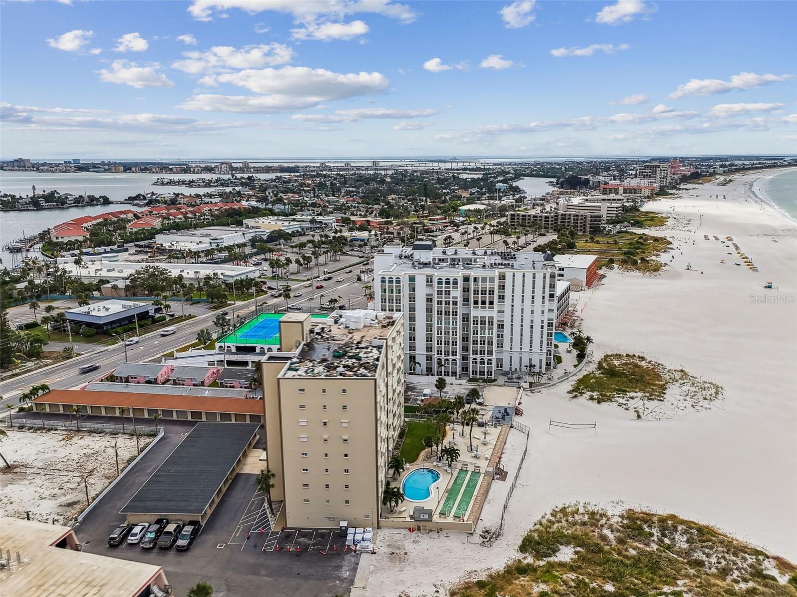 Image 74 of 76 For 5000 Gulf Boulevard 303