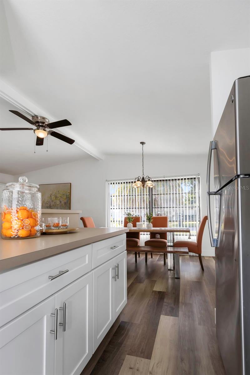 Image 11 of 44 For 676 Orangewood Drive