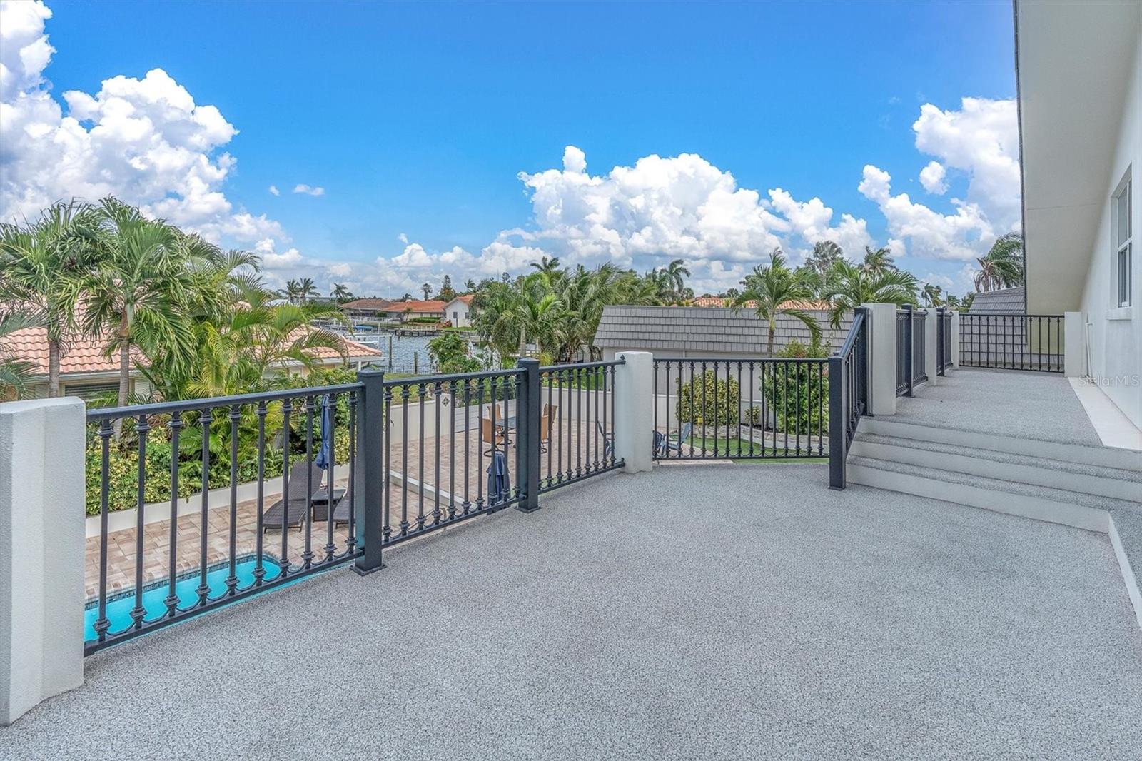 Image 20 of 40 For 5900 Leeland Street S