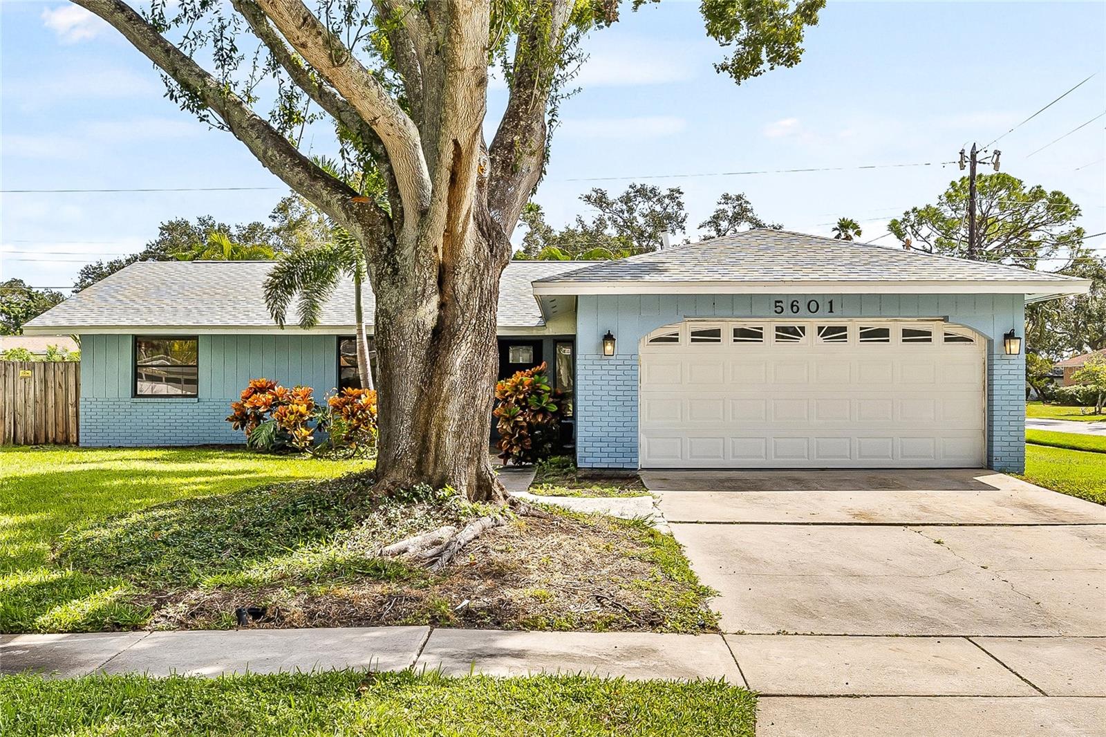 Details for 5601 Denver Street Ne, ST PETERSBURG, FL 33703