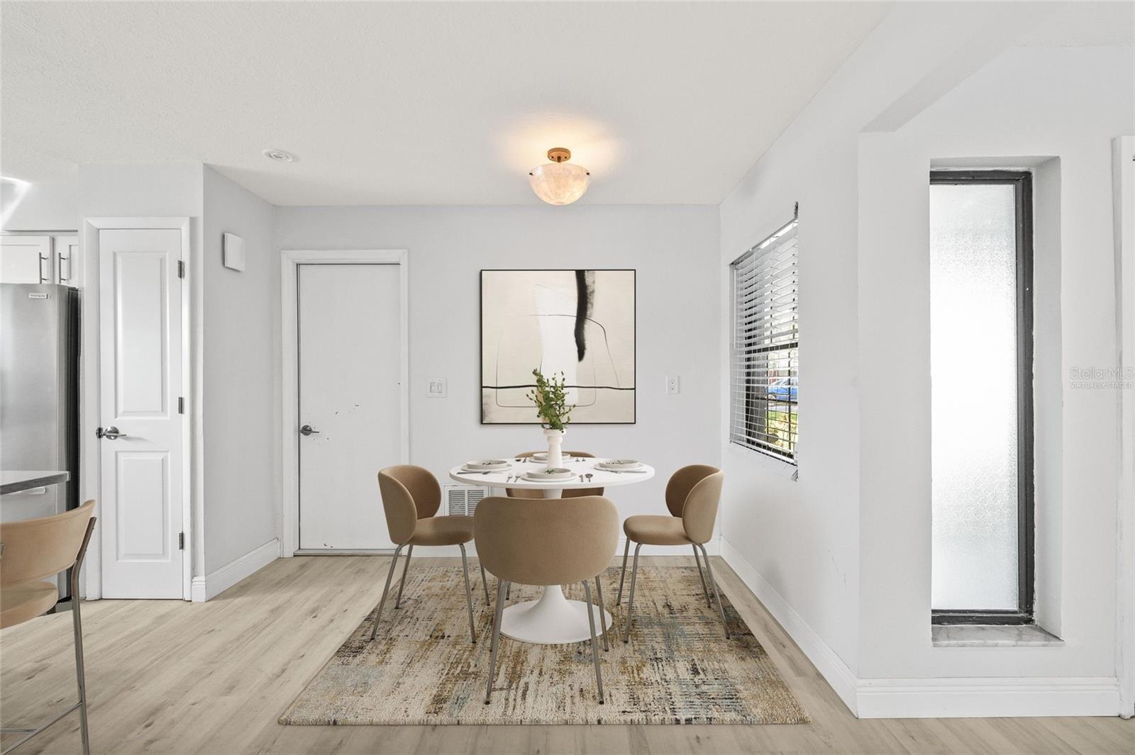 Image 3 of 24 For 5601 Denver Street Ne