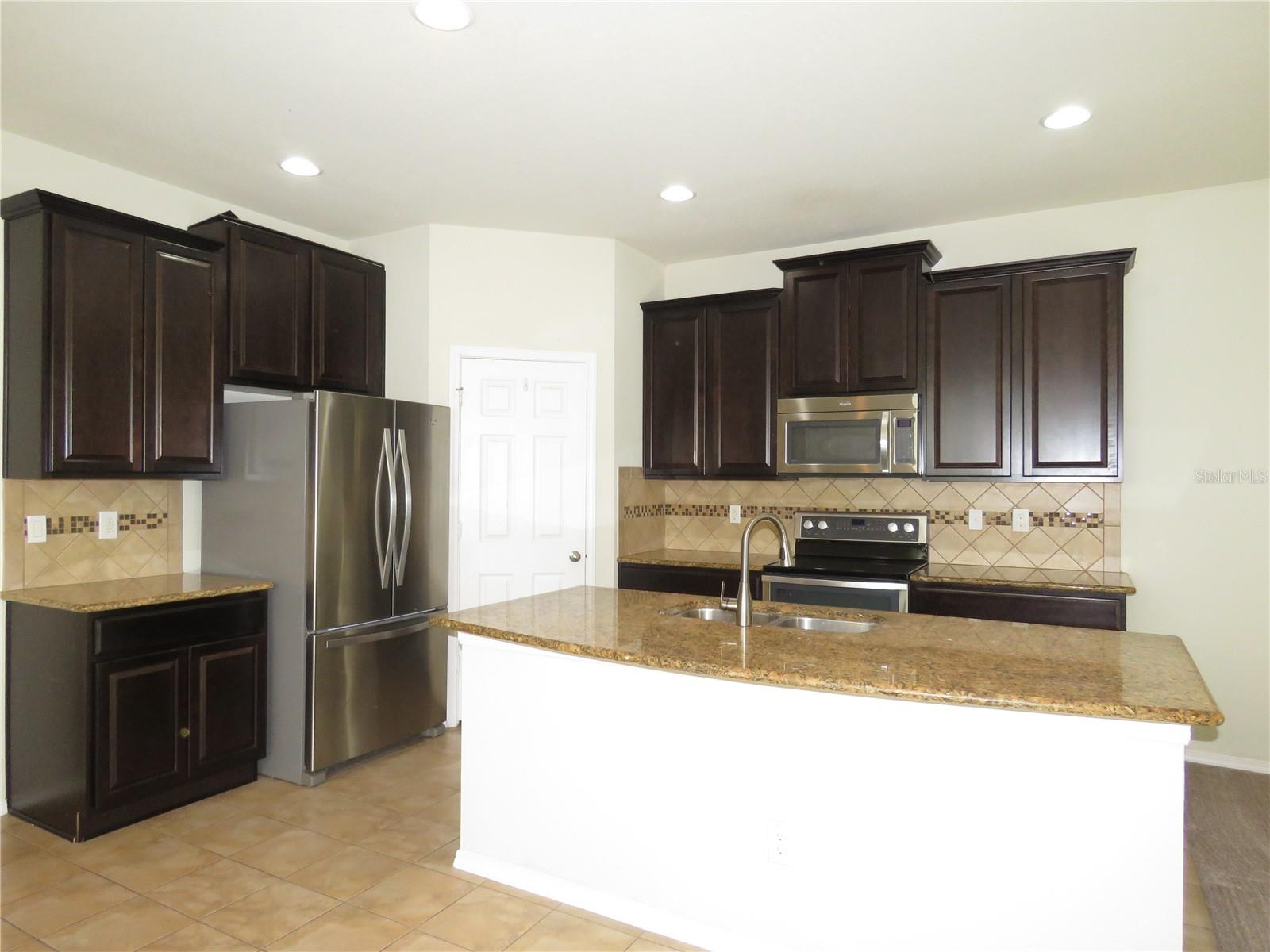 Image 4 of 8 For 8907 Turnstone Haven Place