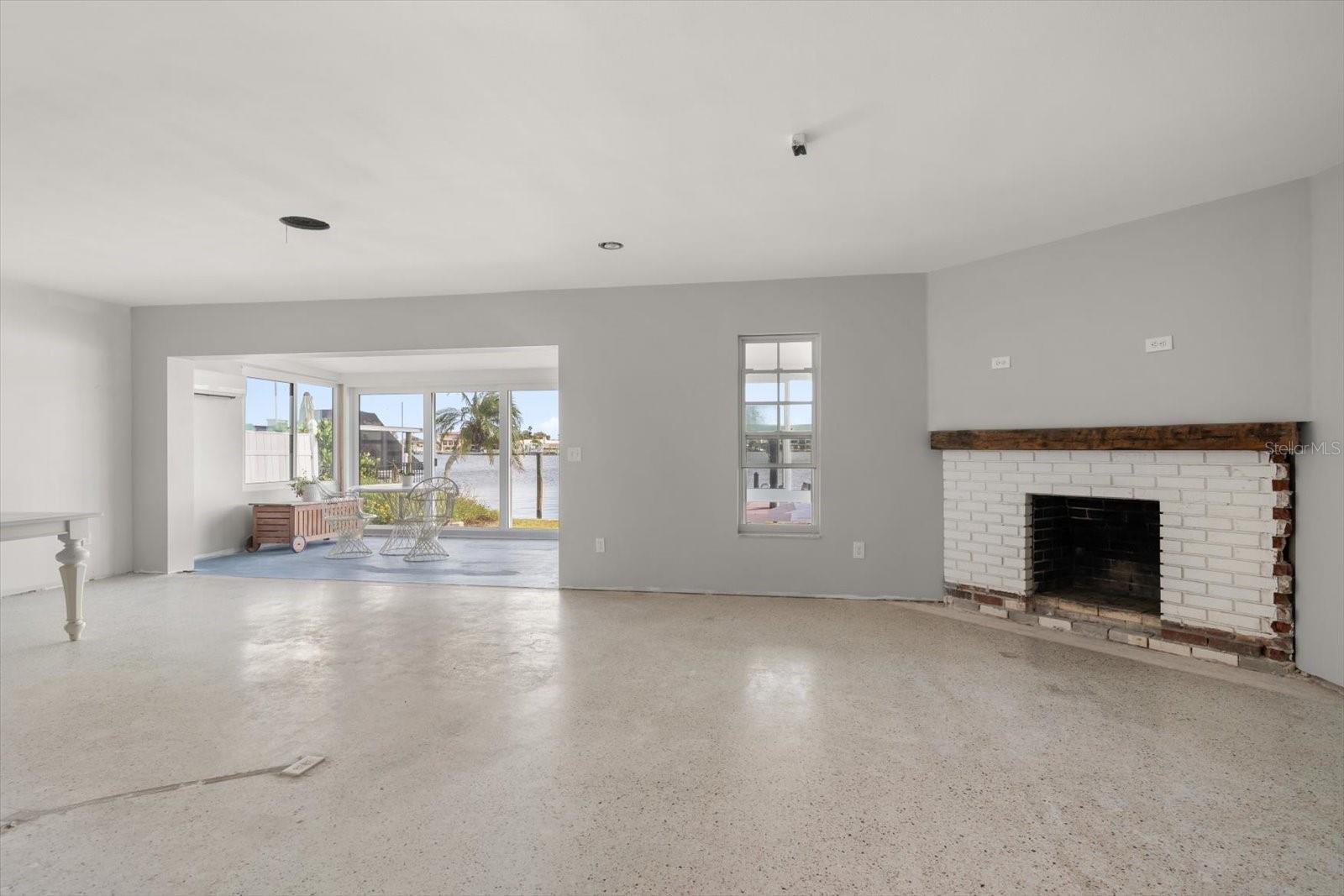 Image 20 of 46 For 219 176th Avenue E