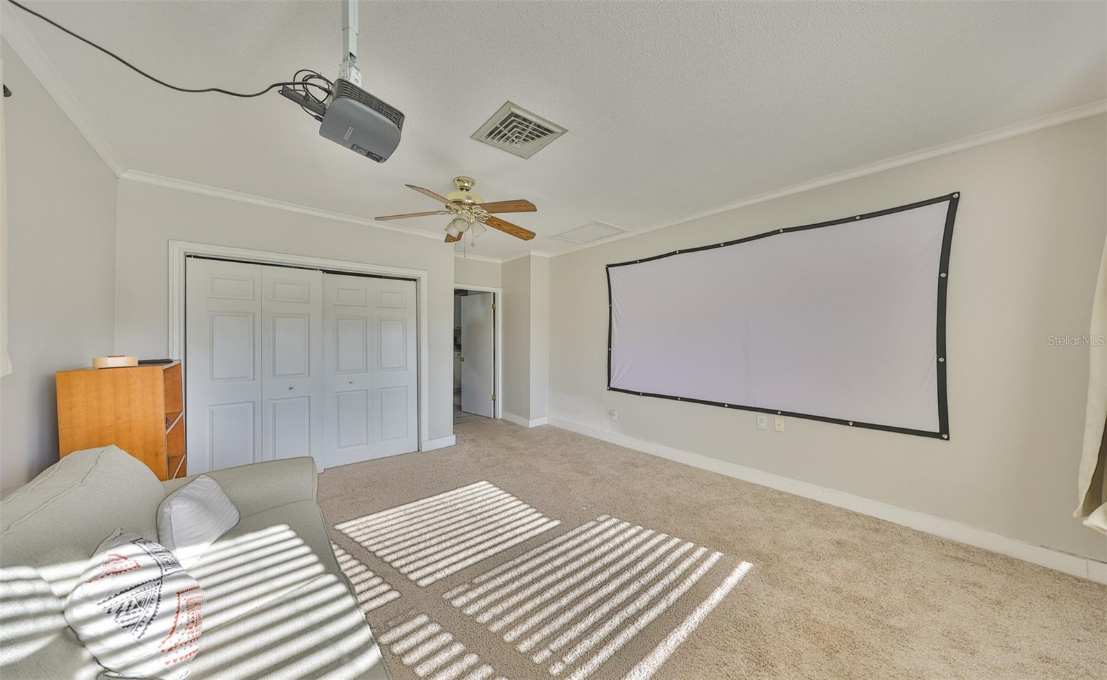 Image 32 of 43 For 6106 Lawncrest Place