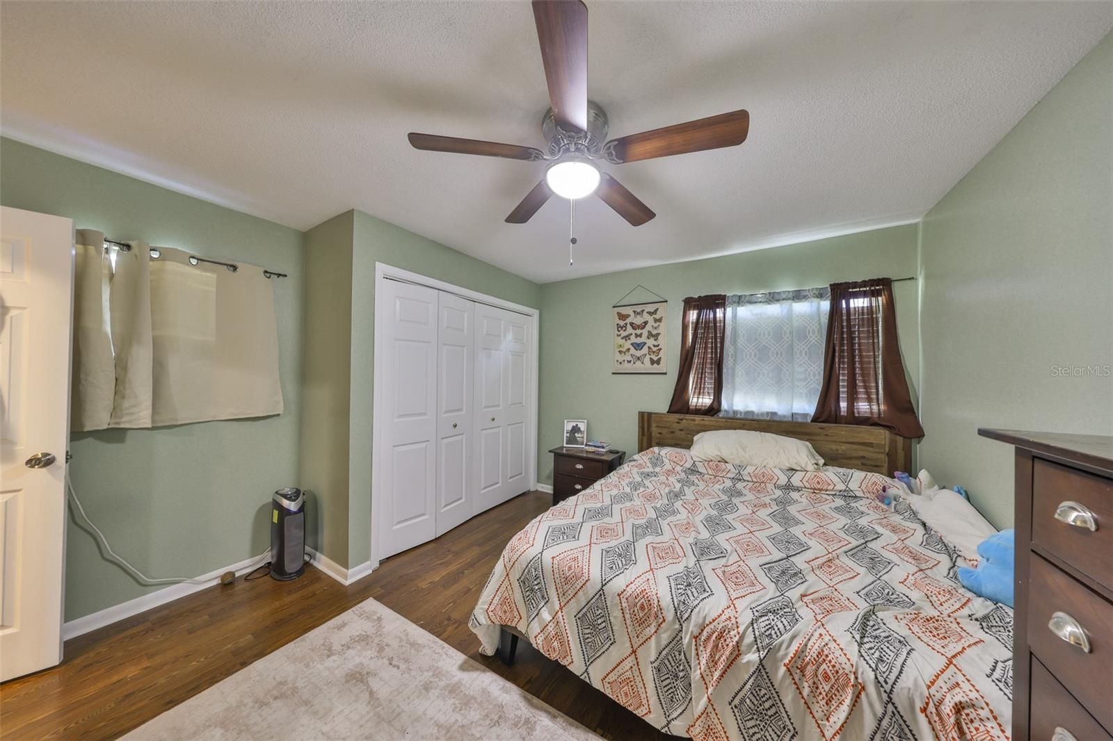 Image 35 of 43 For 6106 Lawncrest Place
