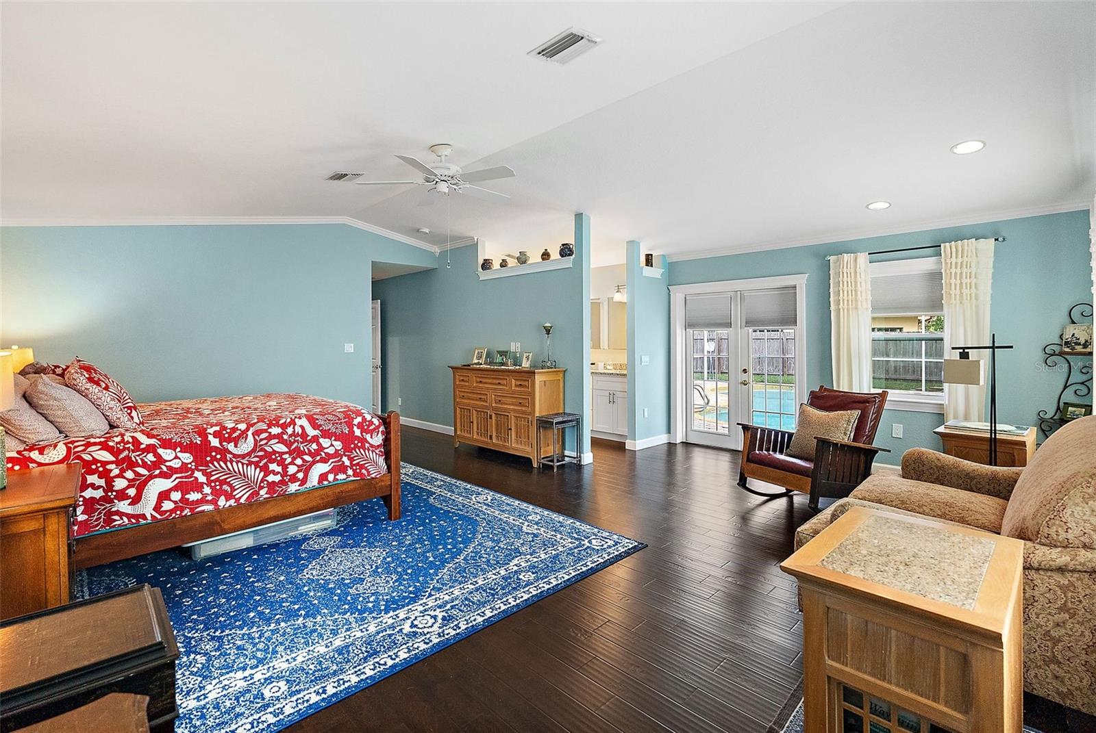 Image 10 of 36 For 13402 Cordova Drive