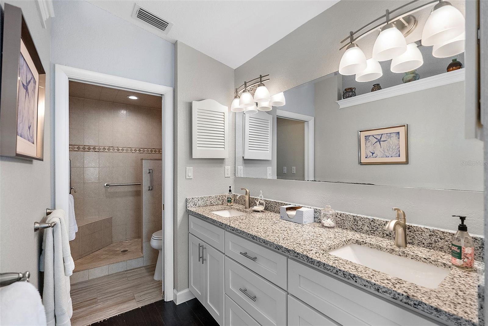 Image 13 of 36 For 13402 Cordova Drive